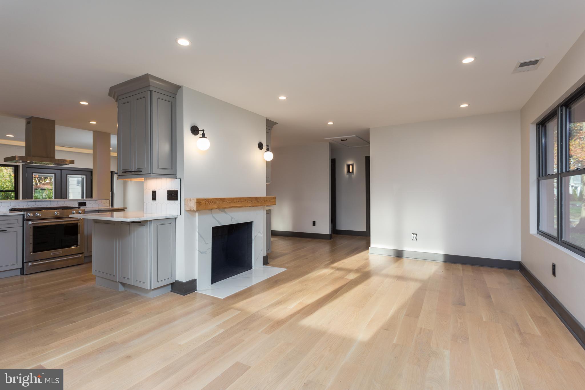 HOLLIN HALL VILLAGE - Residential Lease