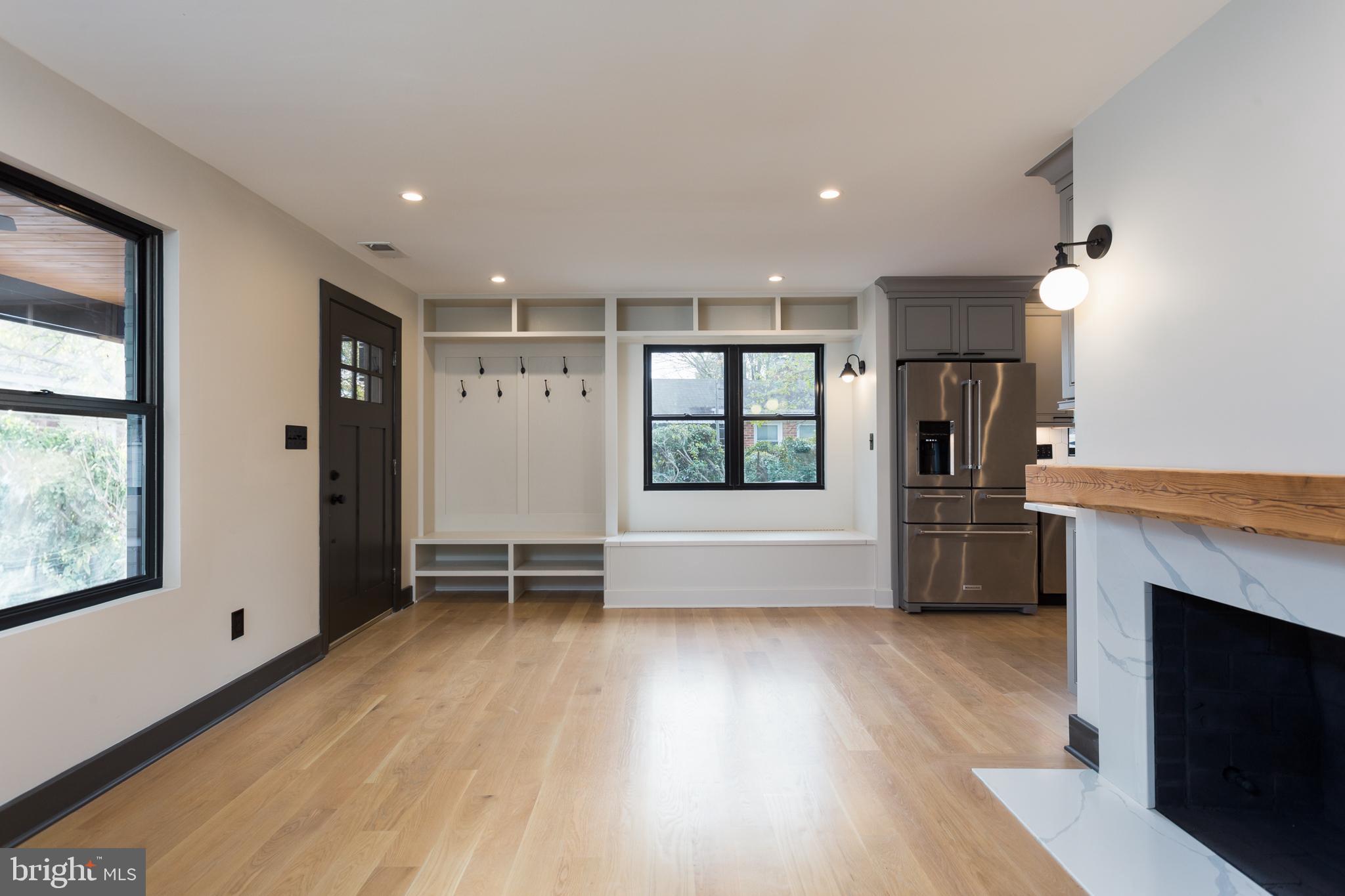 HOLLIN HALL VILLAGE - Residential Lease