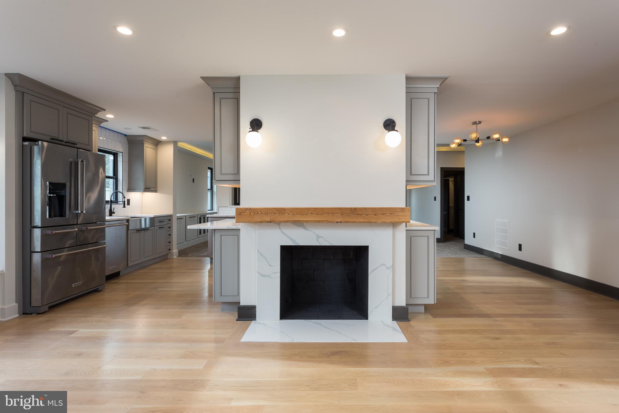 HOLLIN HALL VILLAGE - Residential Lease