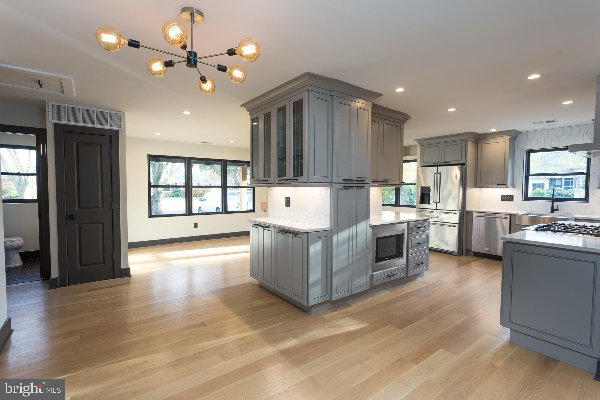 HOLLIN HALL VILLAGE - Residential Lease