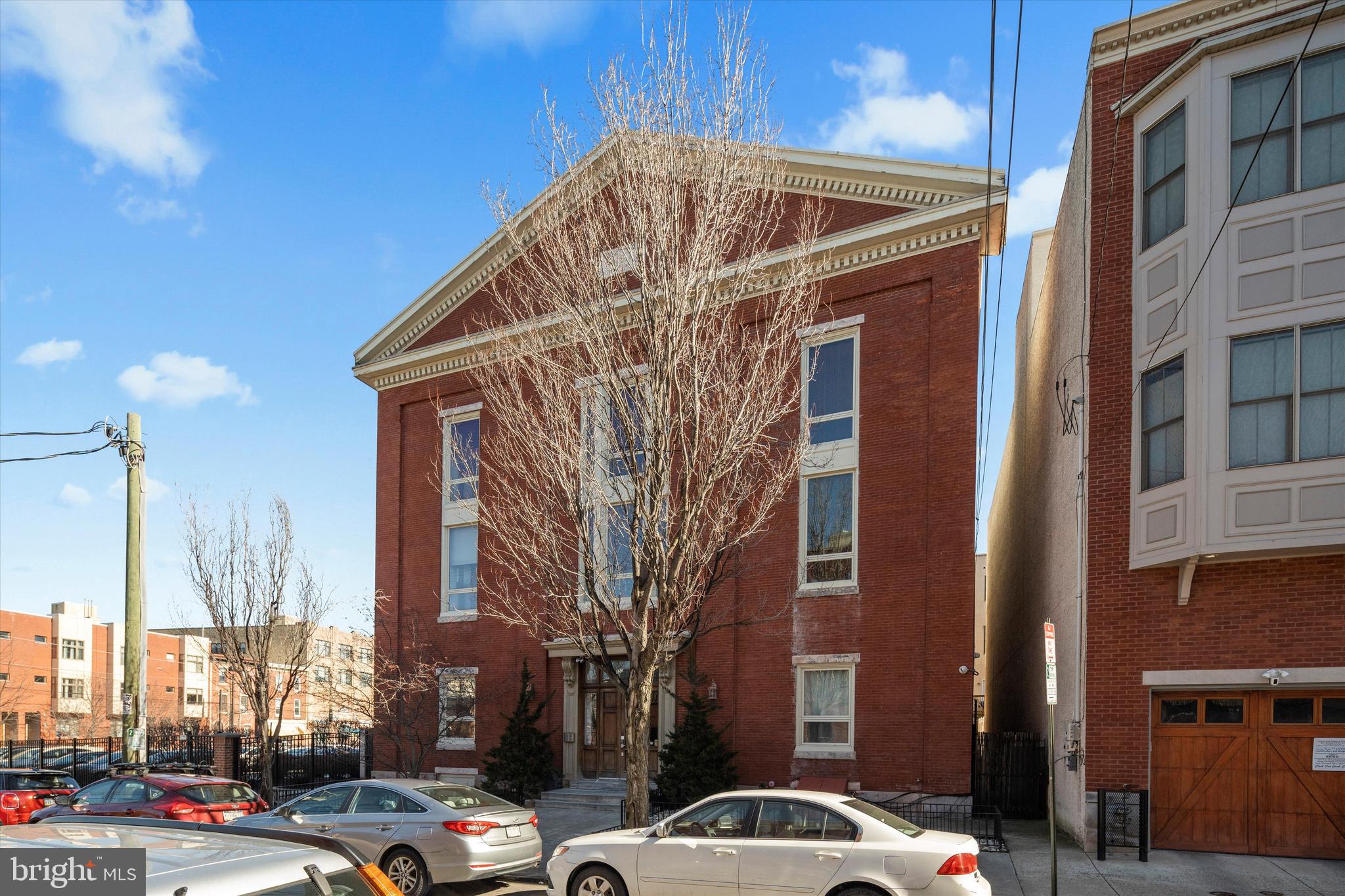 FAIRMOUNT - Residential