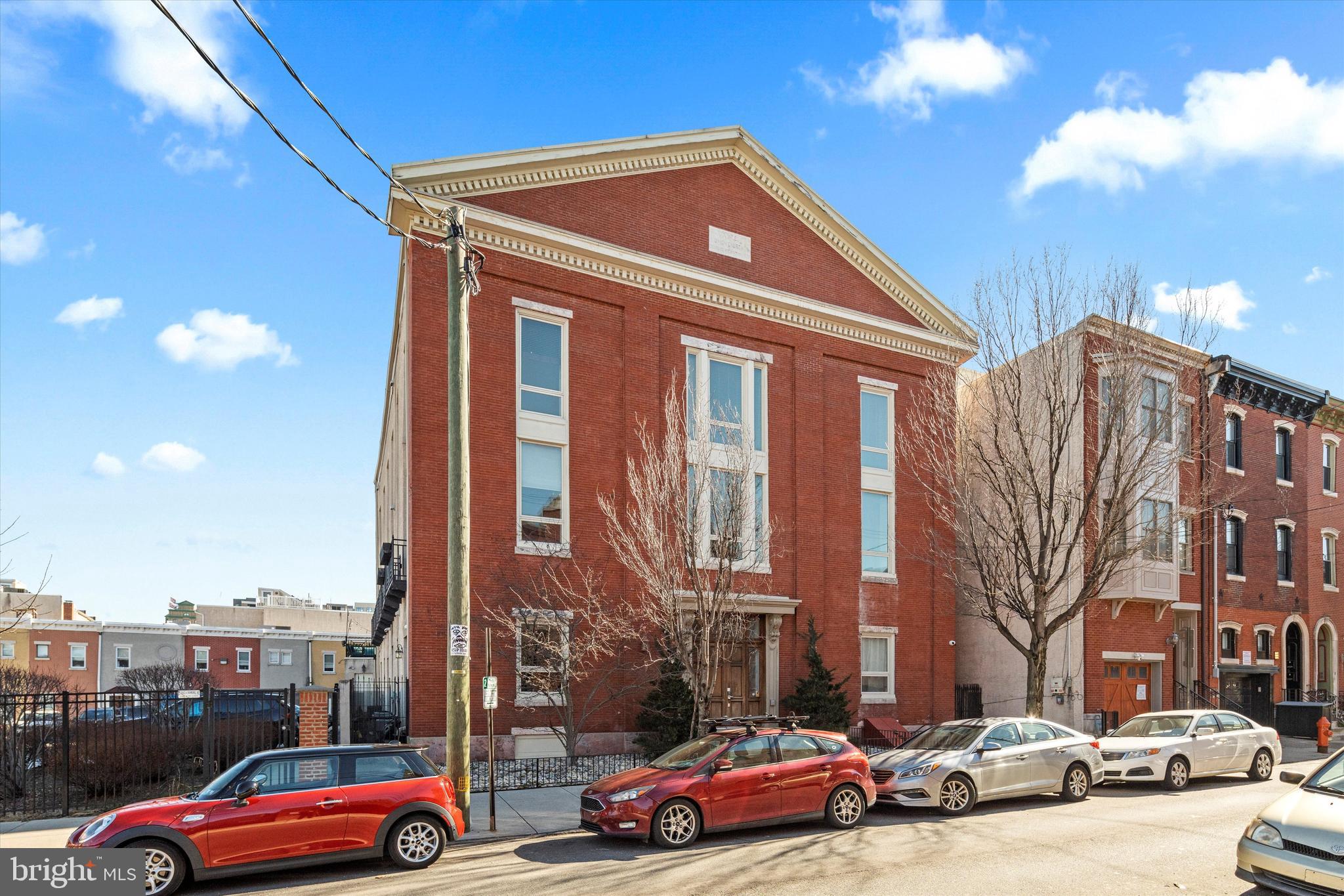 FAIRMOUNT - Residential