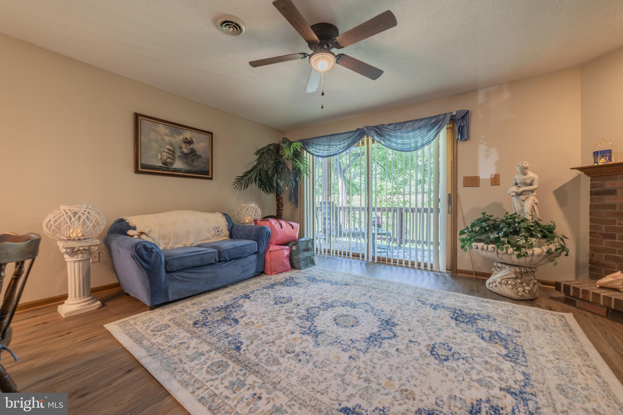 THE WOODS - Residential