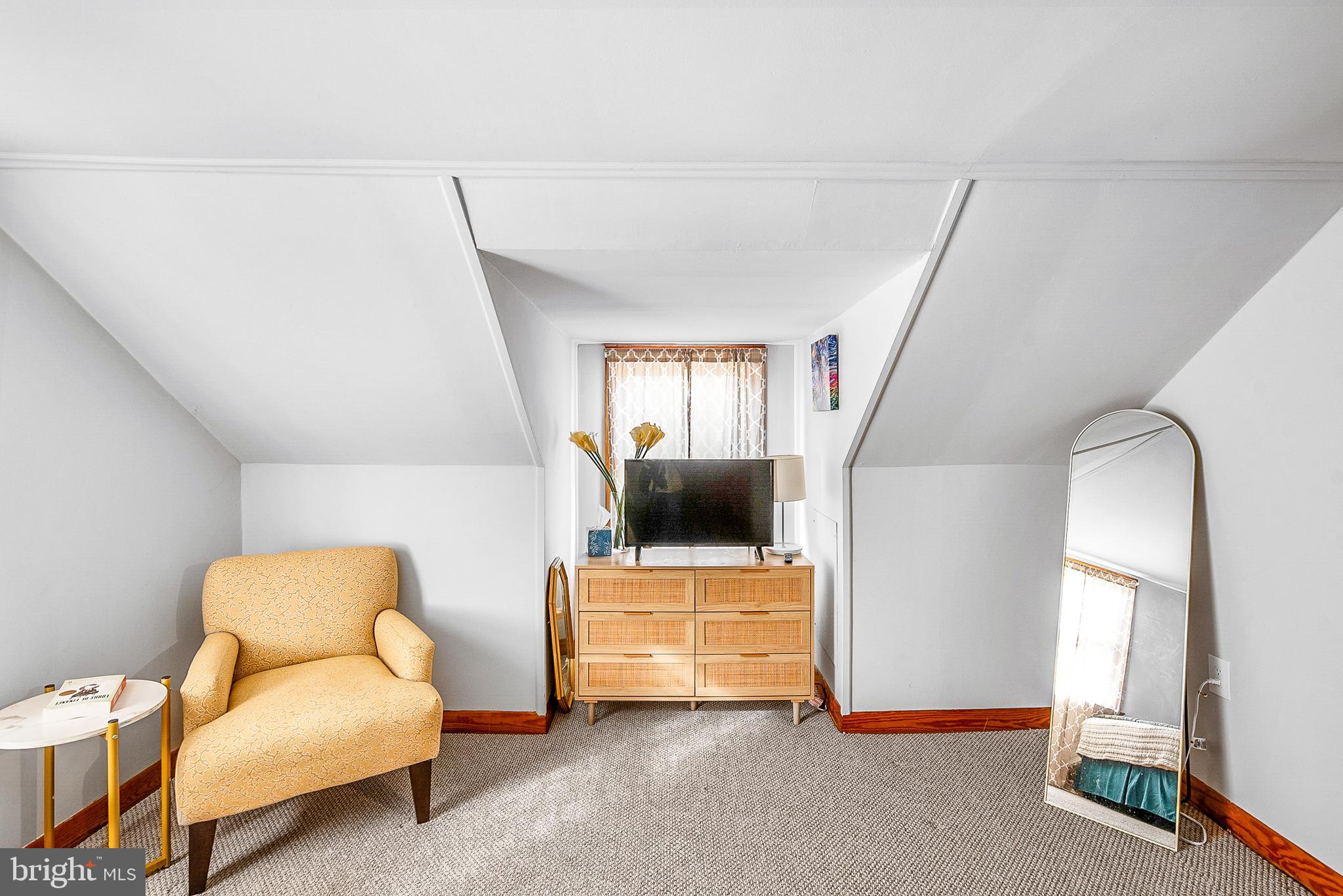 CLIFTON - Residential