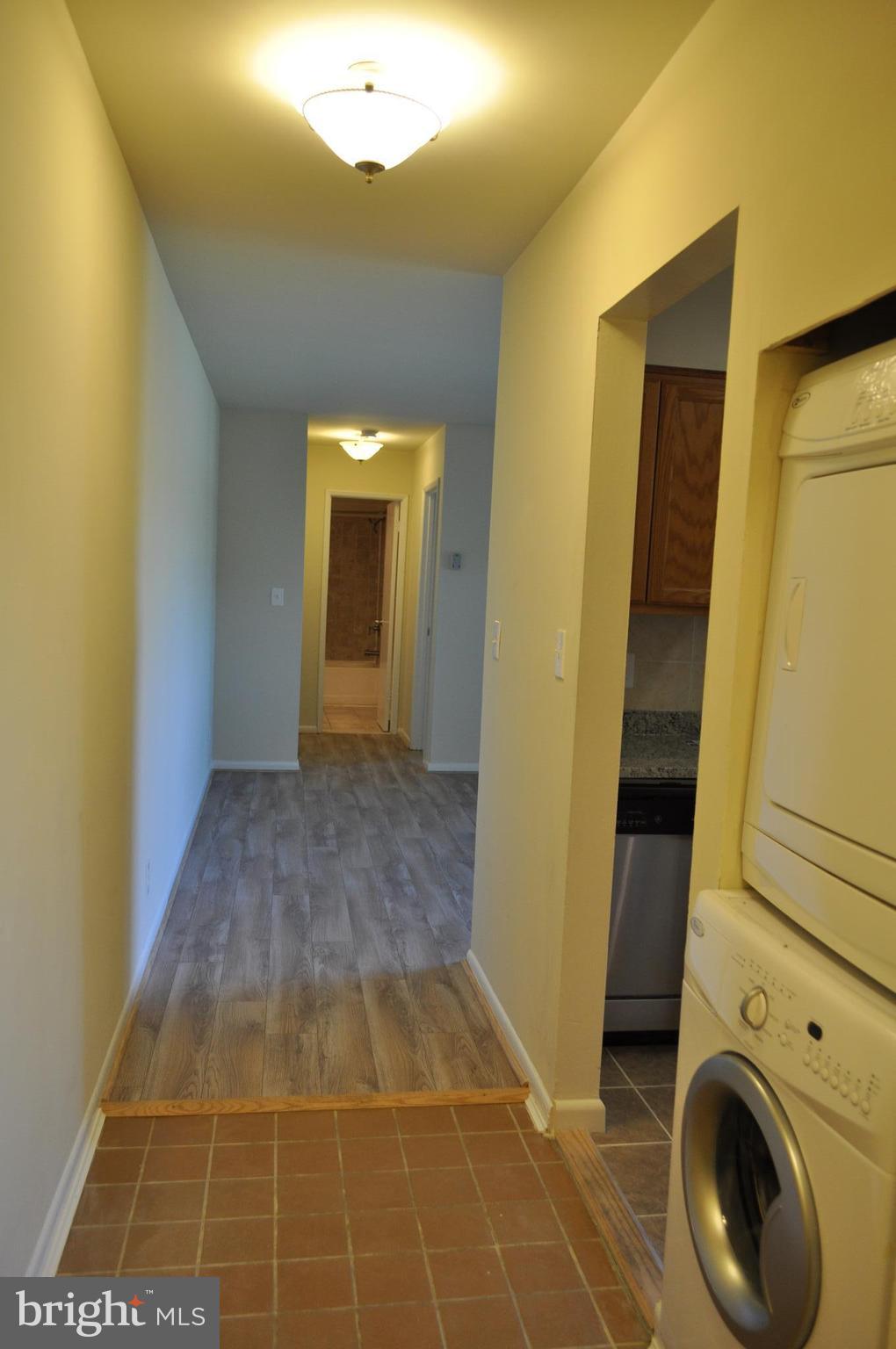 6091 MAJORS LANE 6