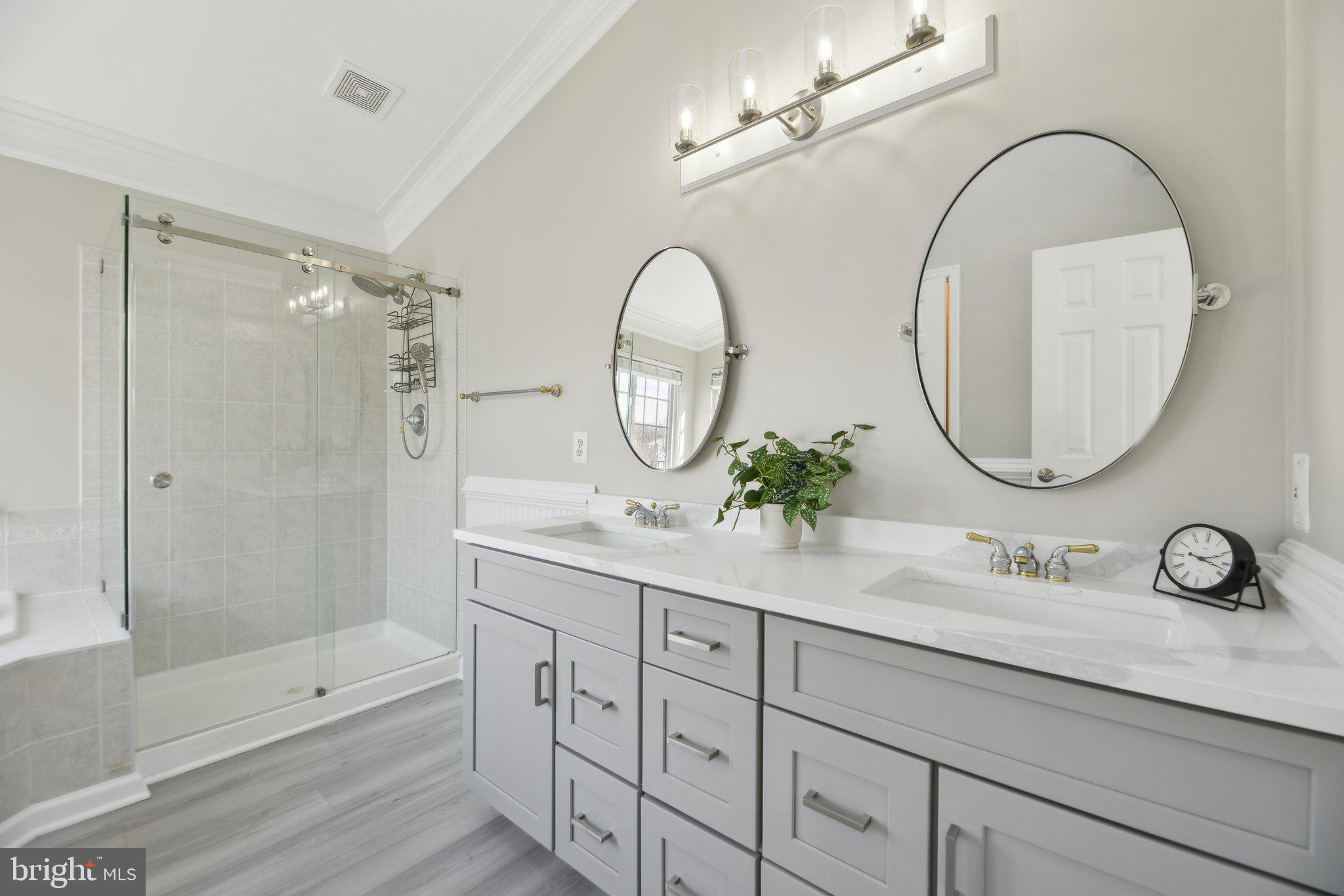 SHEFFIELD MANOR - Residential