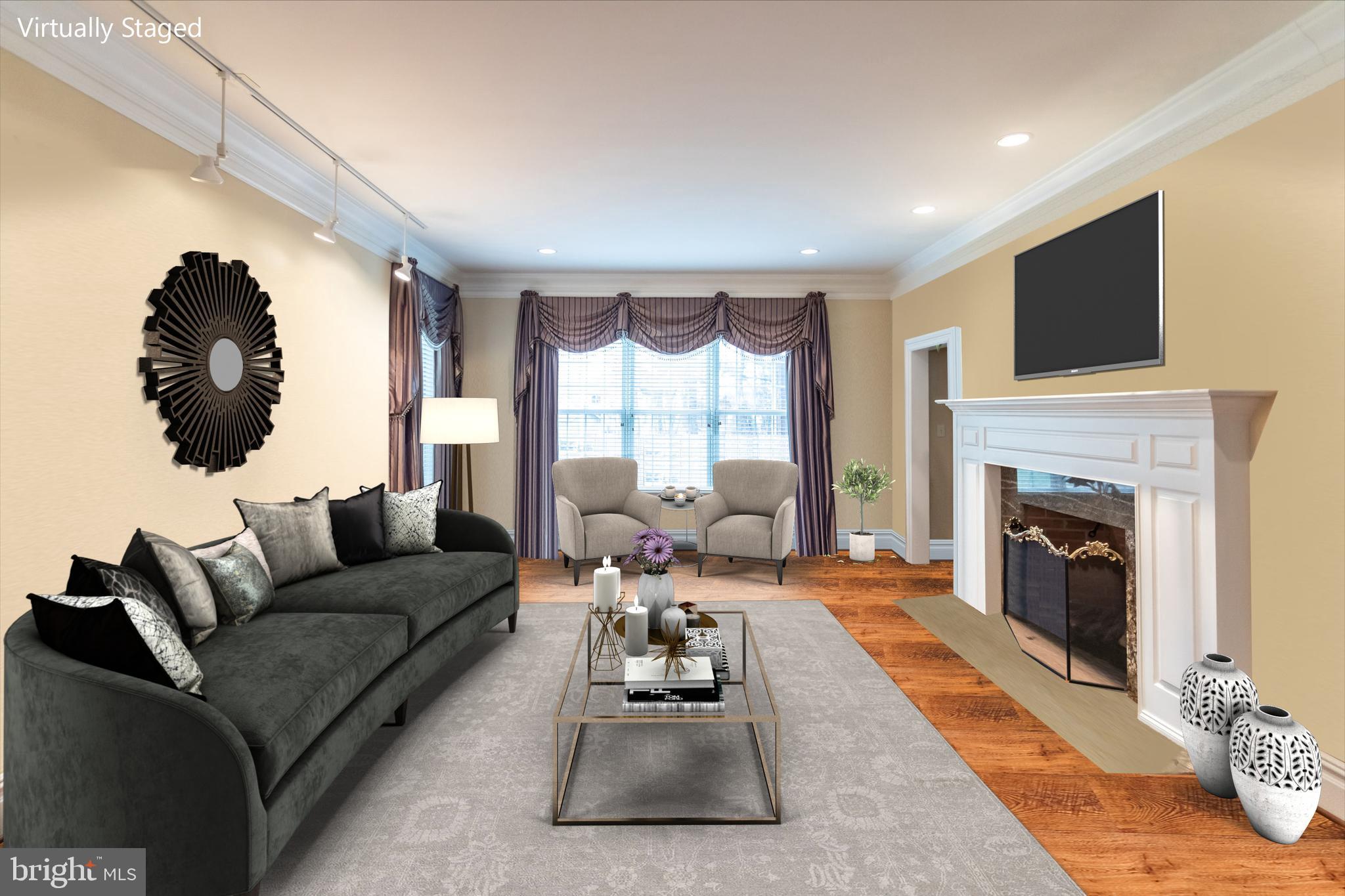 RADNOR SQUARE - Residential