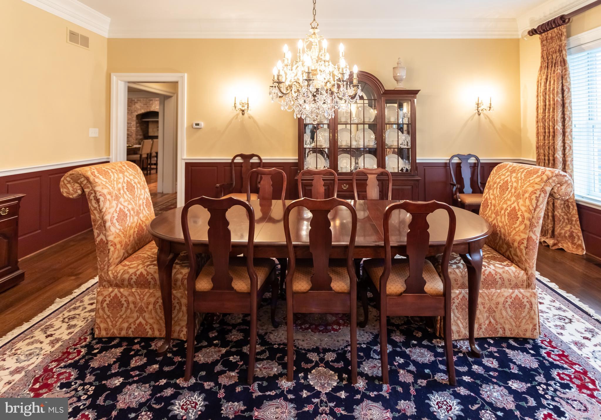 RADNOR SQUARE - Residential