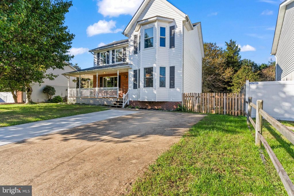 Photo of 22045 Clipper Drive, GREAT MILLS, MD 20634 (MLS # MDSM2027794)