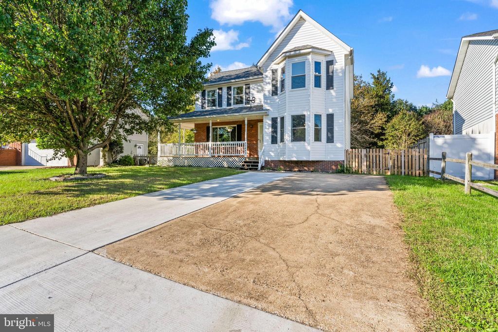Photo of 22045 Clipper Drive, GREAT MILLS, MD 20634 (MLS # MDSM2027794)