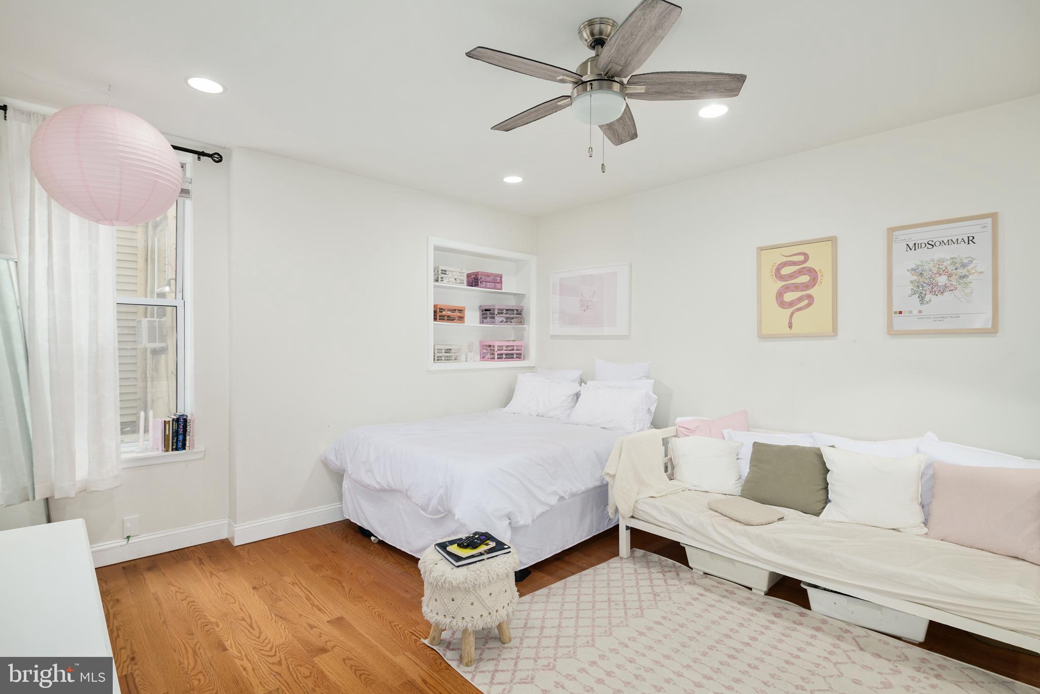 WASHINGTON SQ WEST - Residential Lease