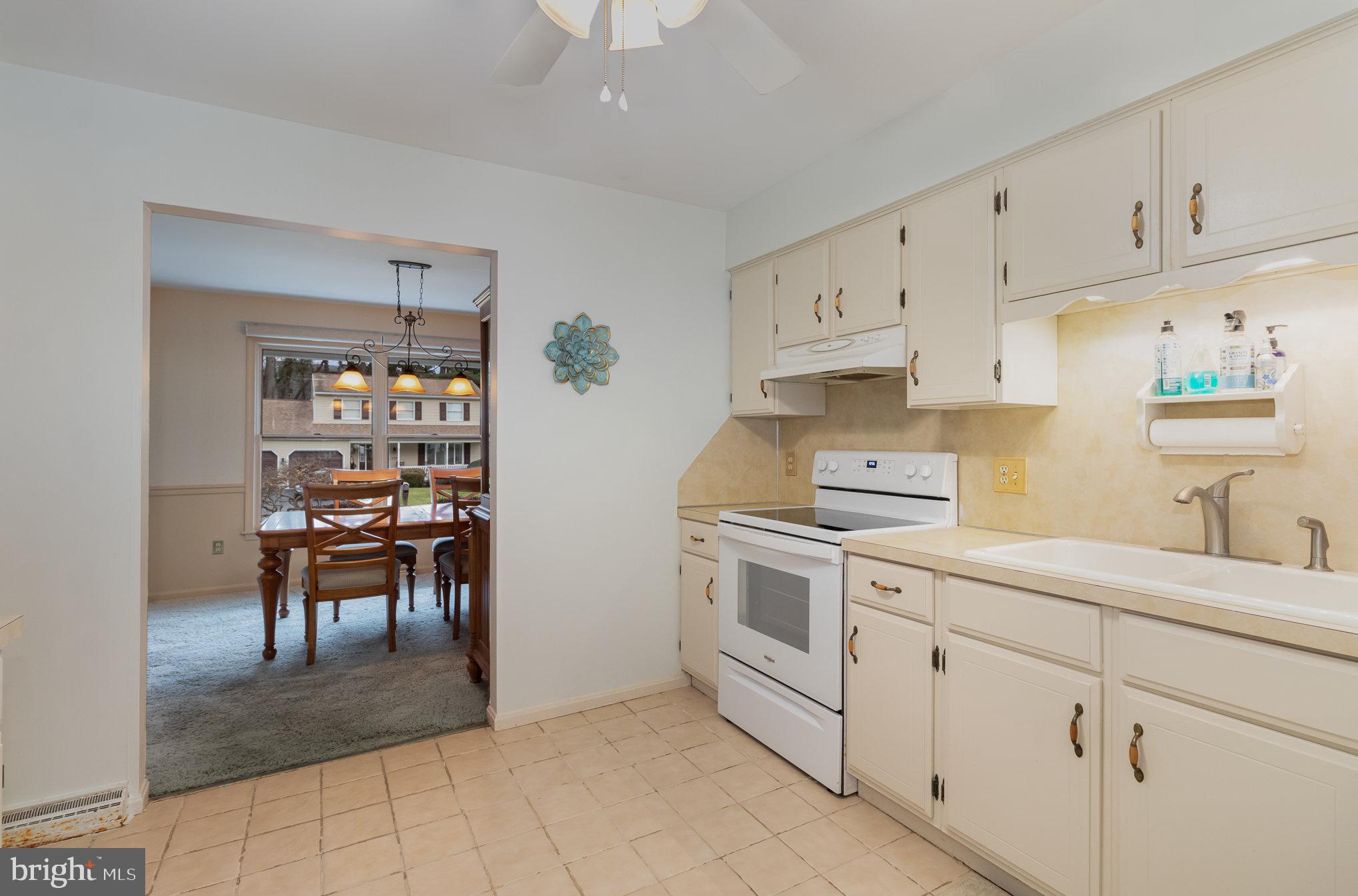 EDGEWOOD - Residential