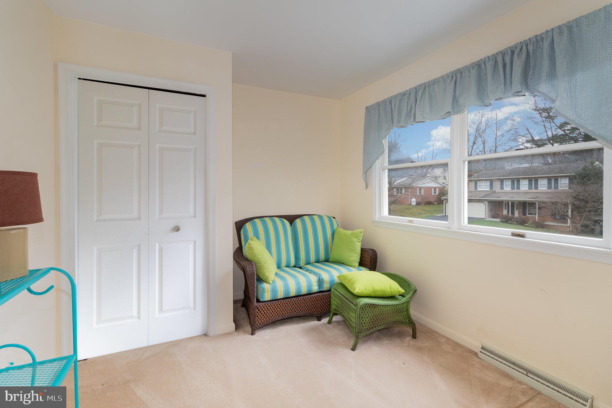 EDGEWOOD - Residential