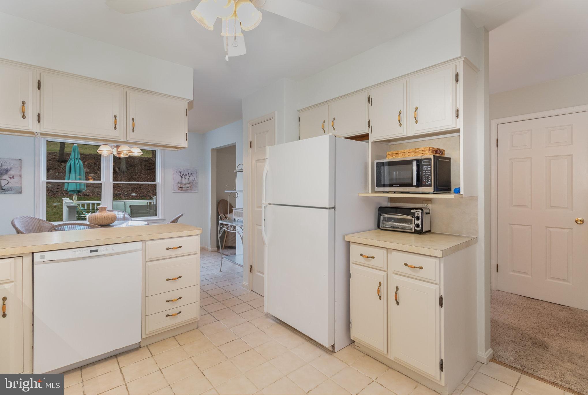 EDGEWOOD - Residential