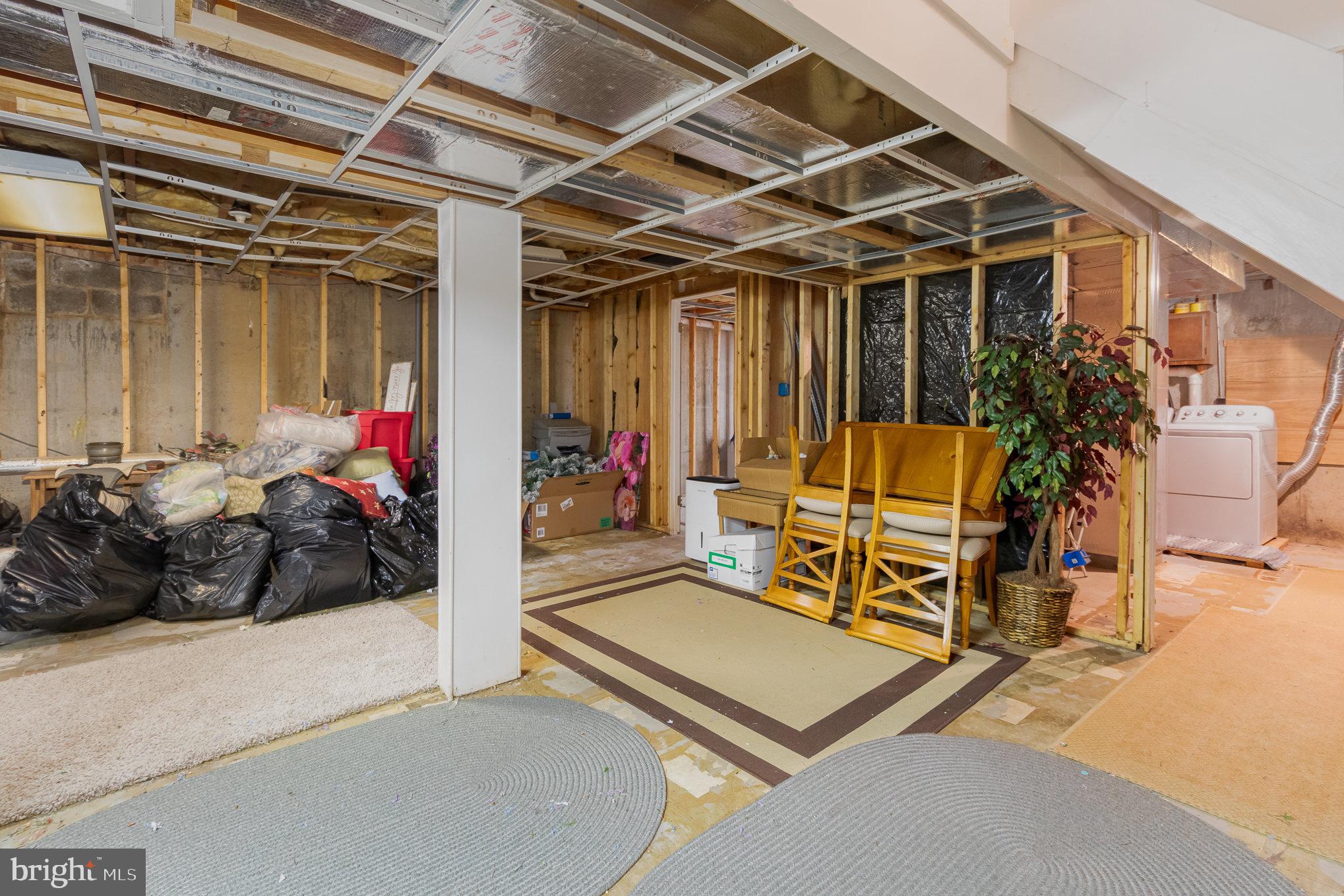 EDGEWOOD - Residential