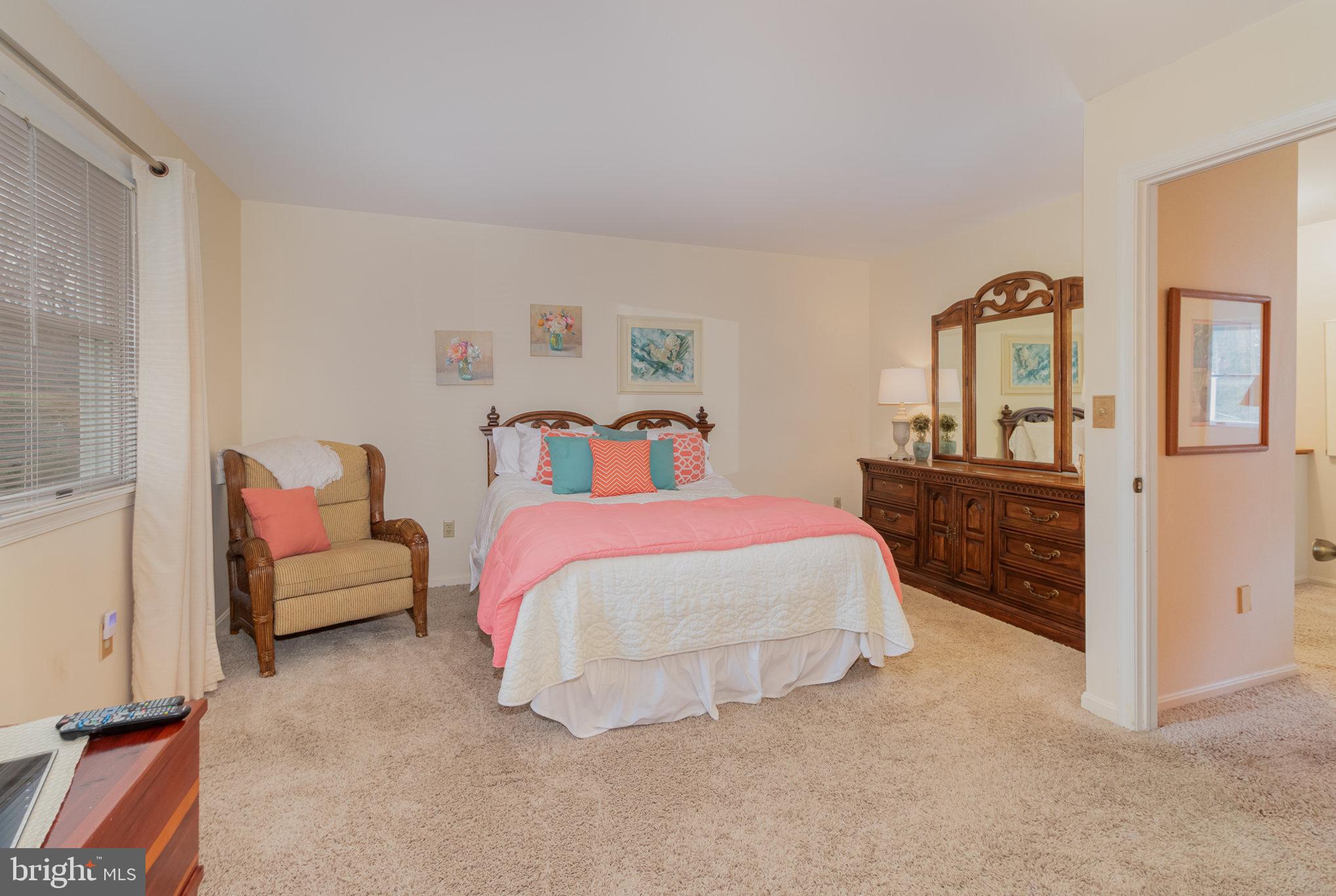 EDGEWOOD - Residential