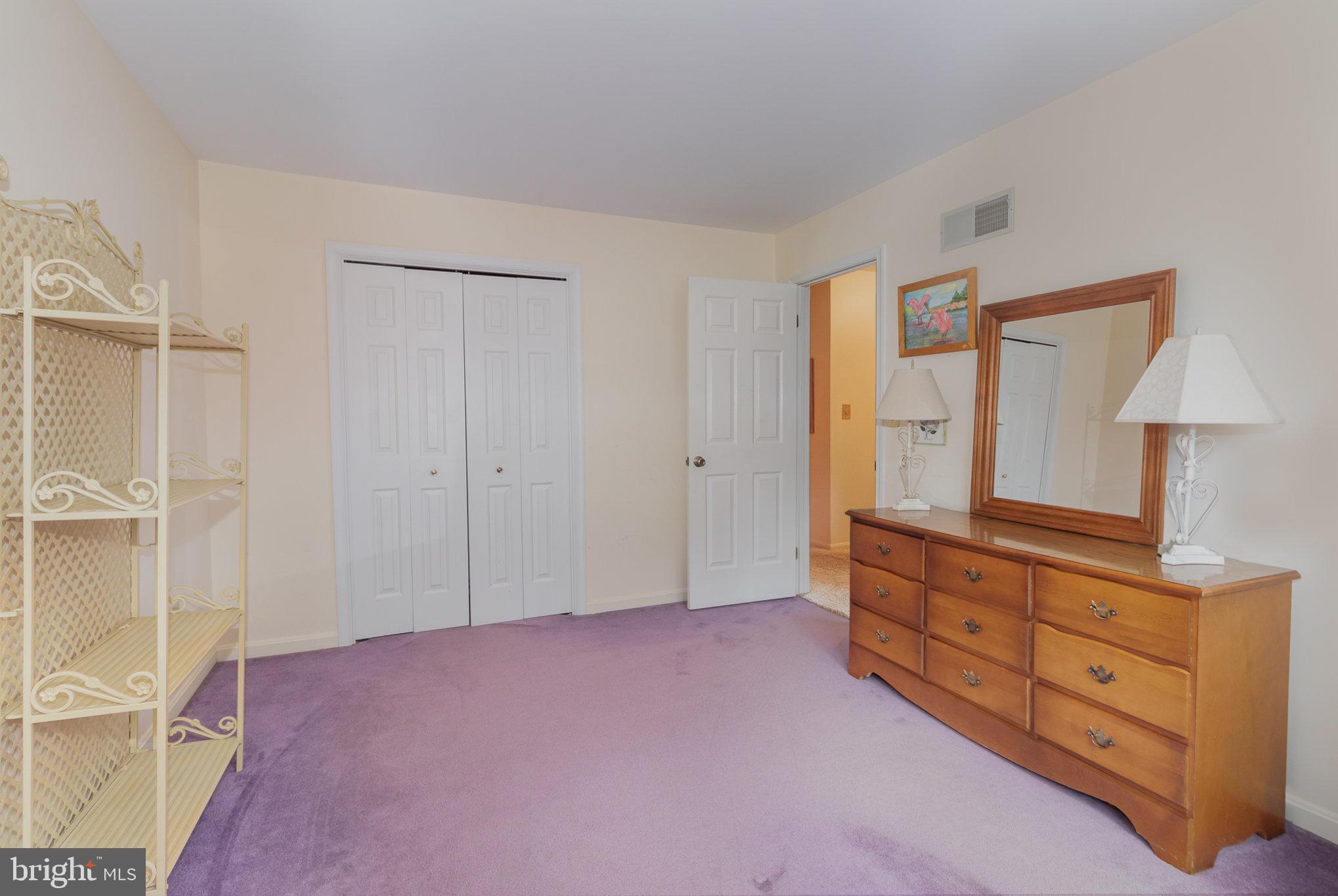 EDGEWOOD - Residential