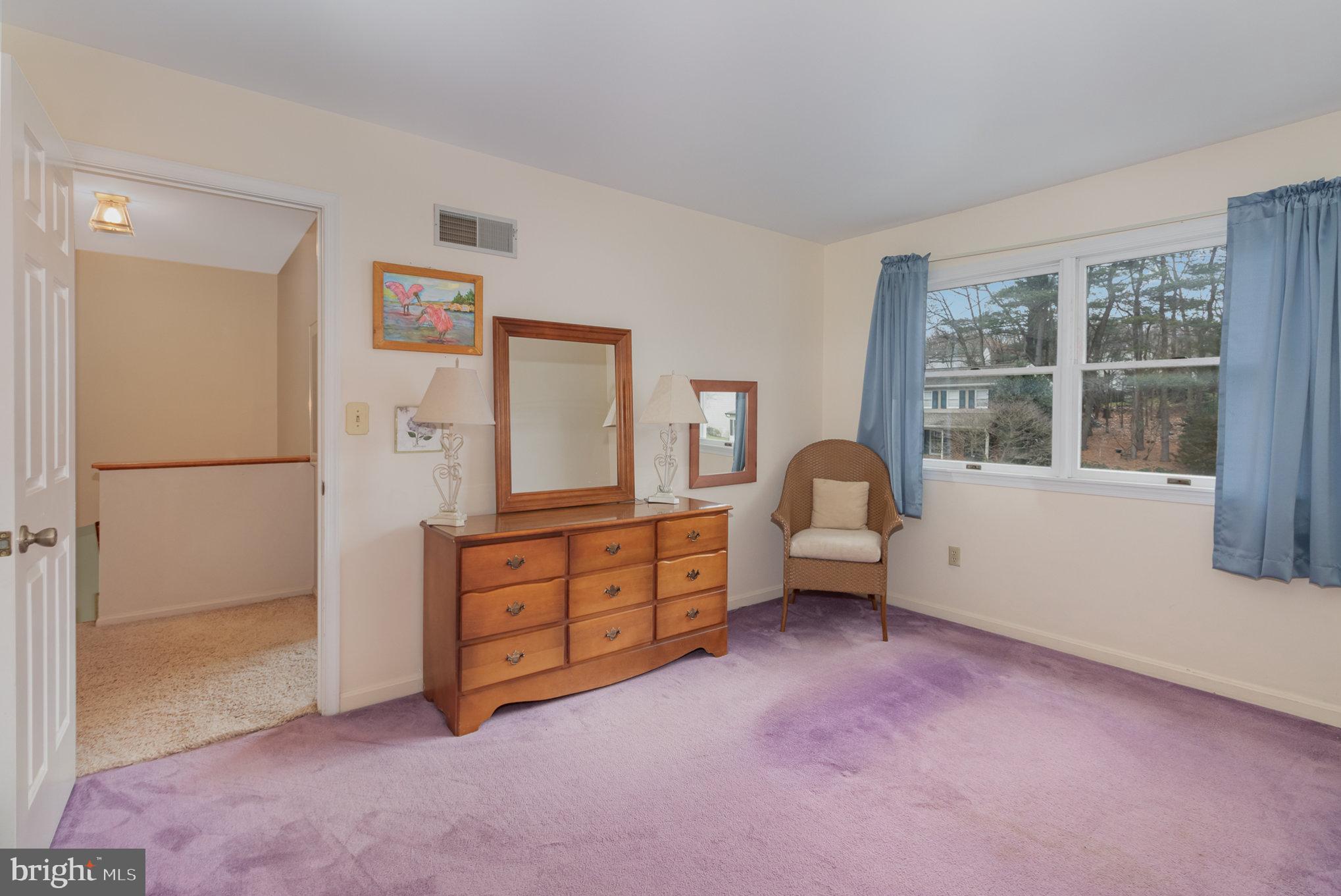 EDGEWOOD - Residential