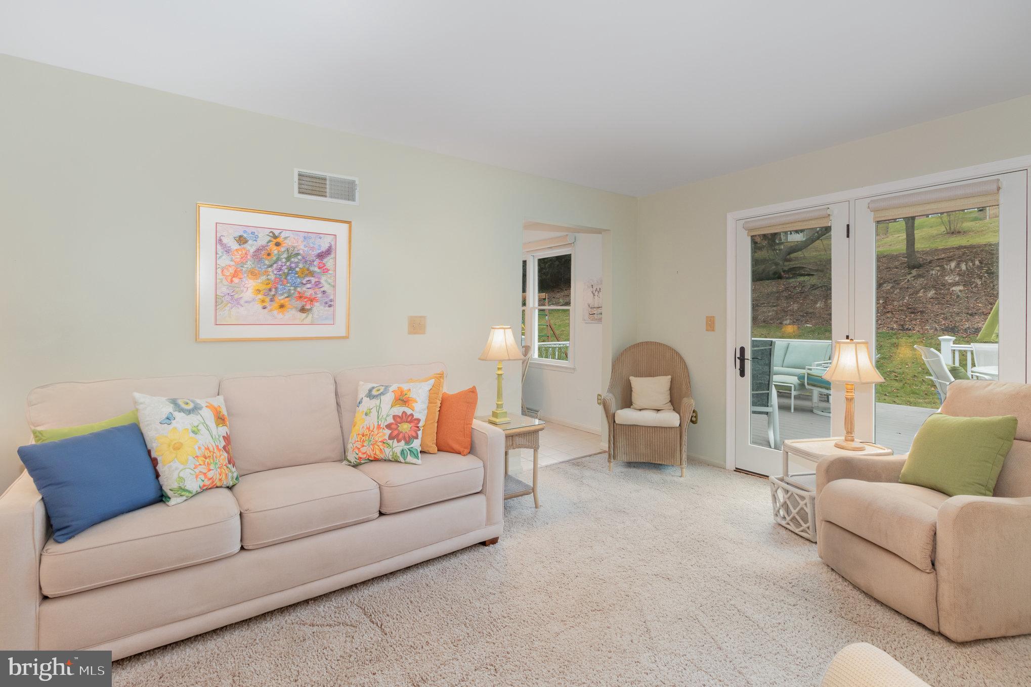 EDGEWOOD - Residential