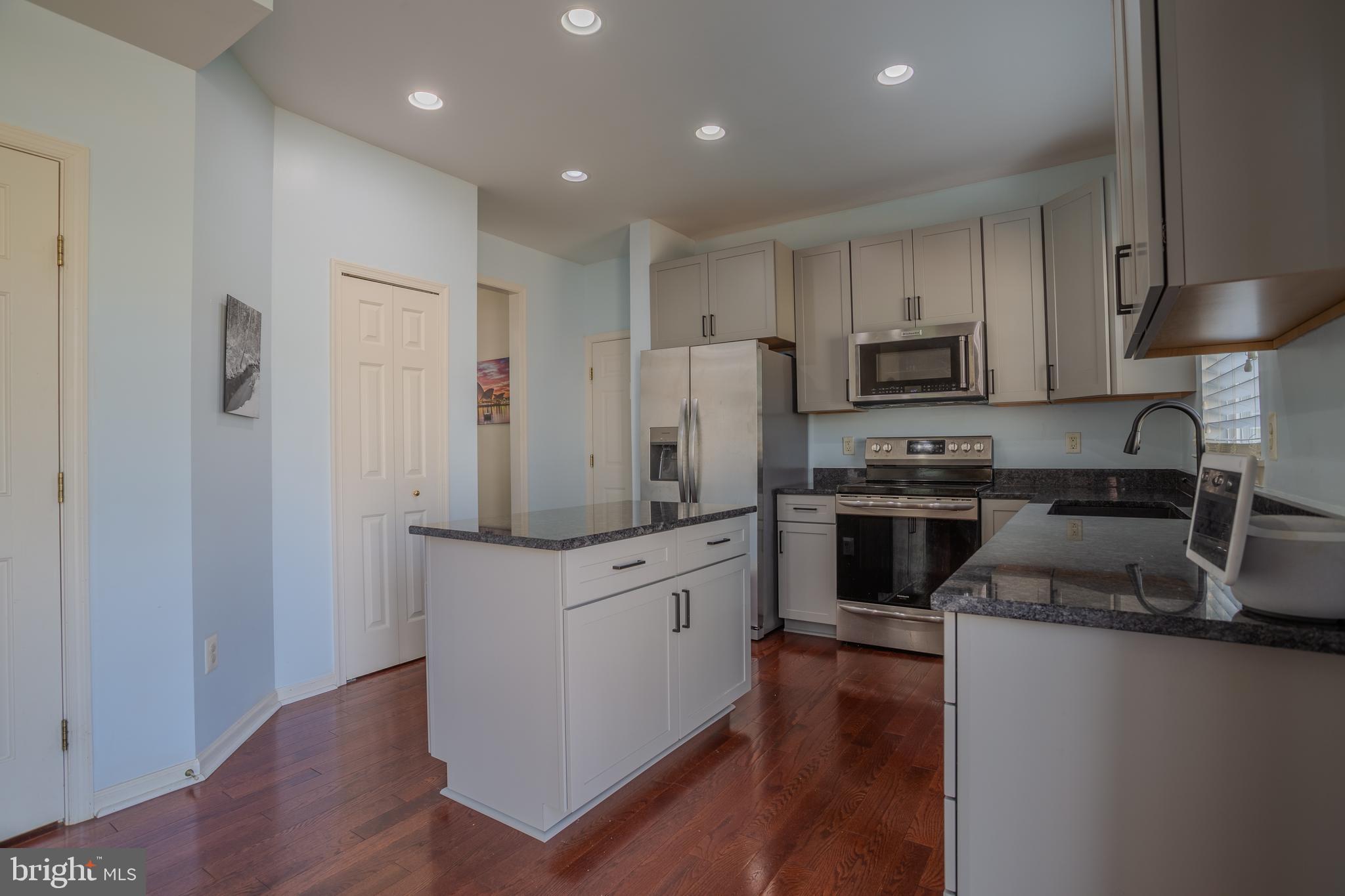 MADDEX FARM - Residential