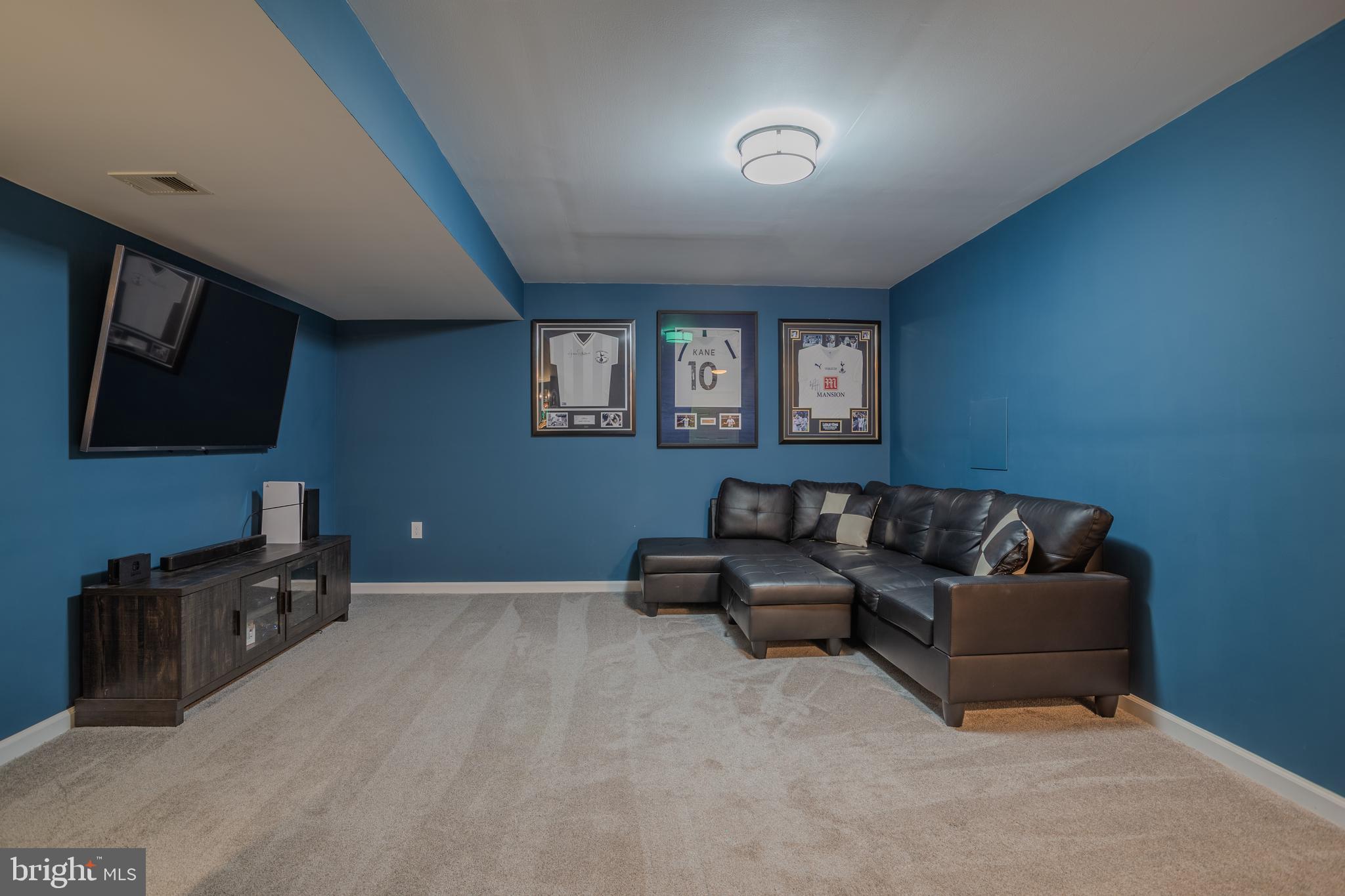 MADDEX FARM - Residential