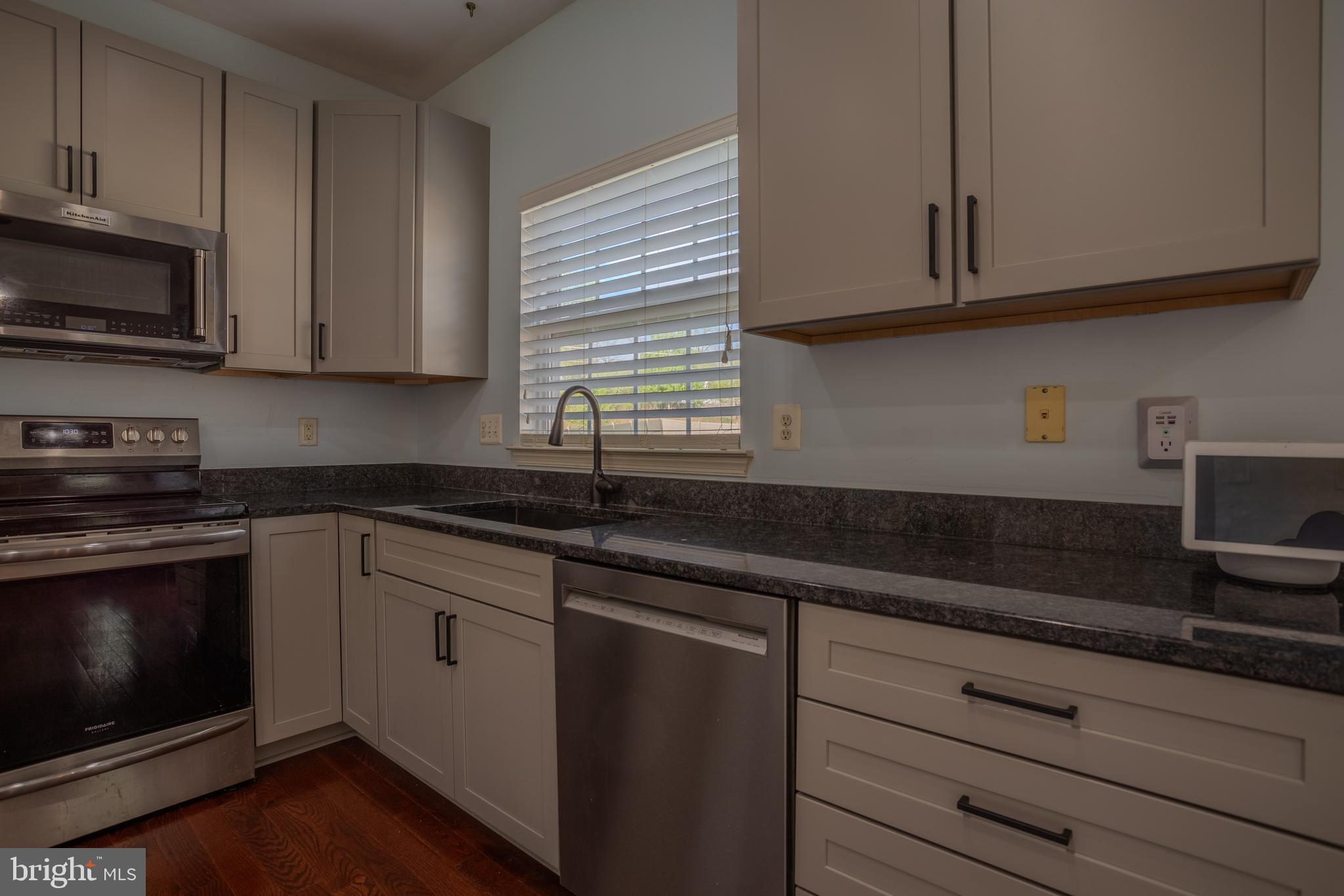 MADDEX FARM - Residential