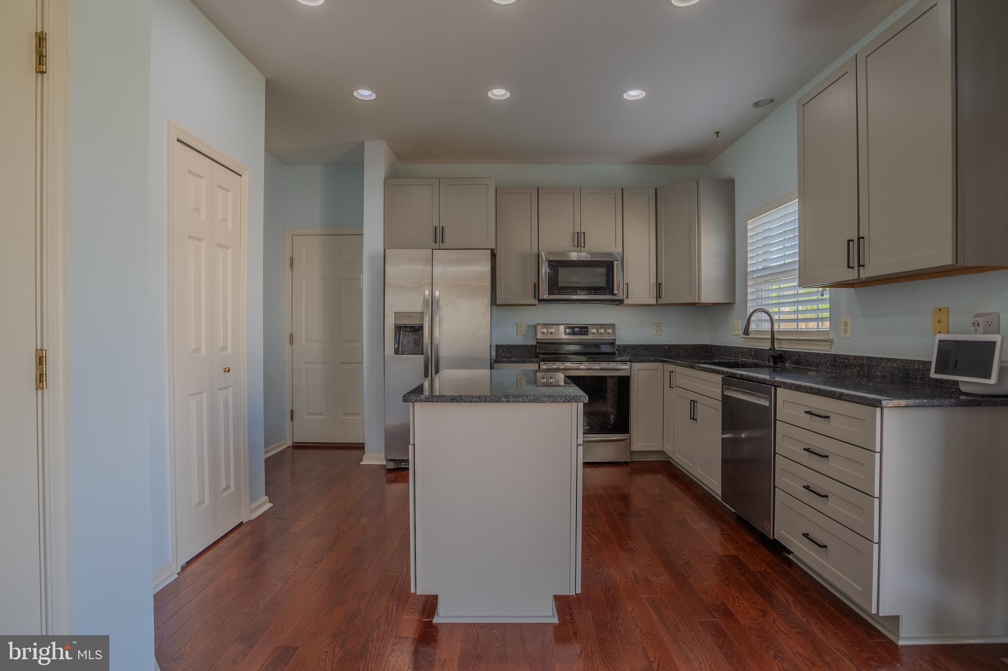 MADDEX FARM - Residential