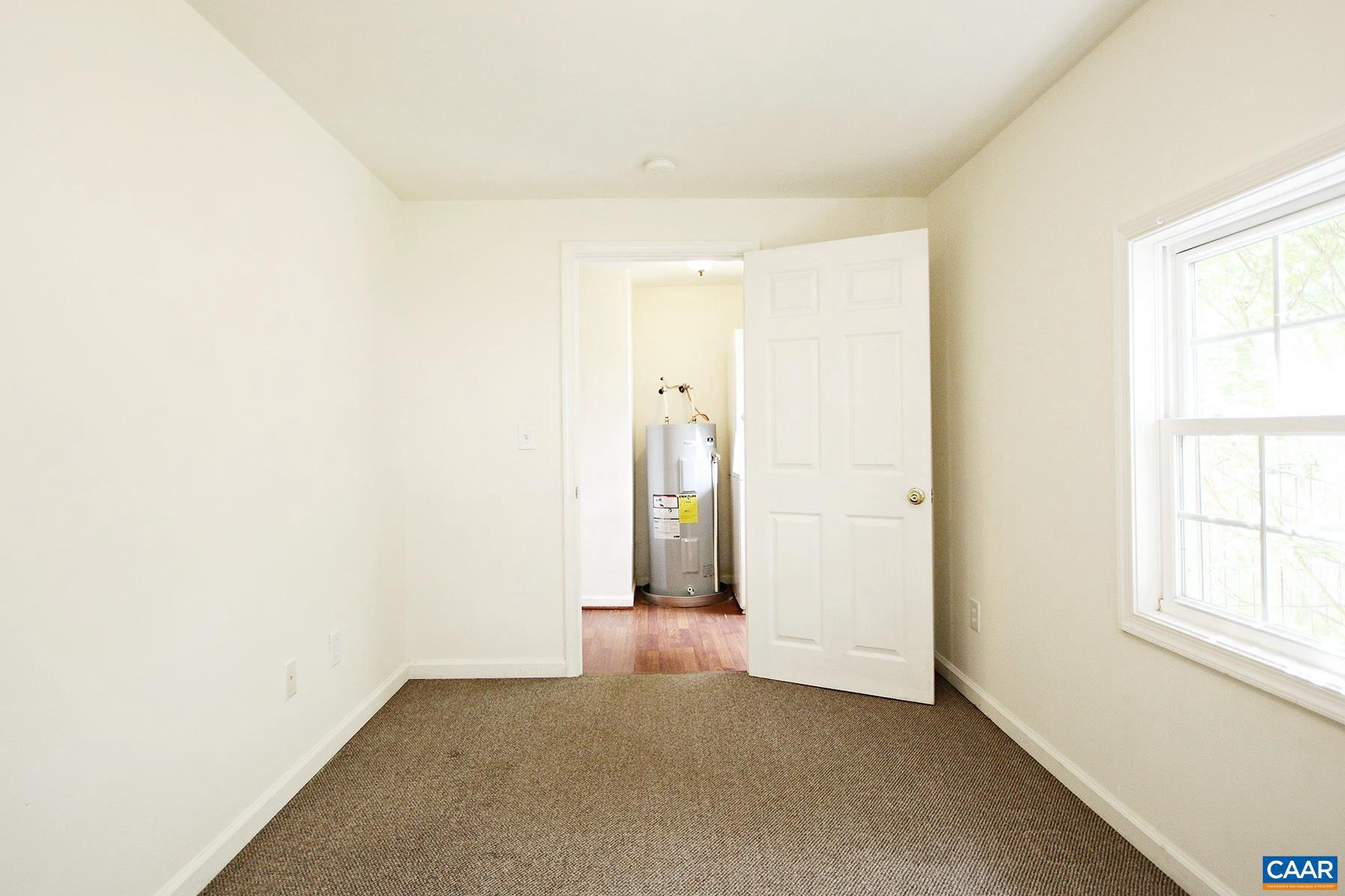 BELMONT - Residential Lease