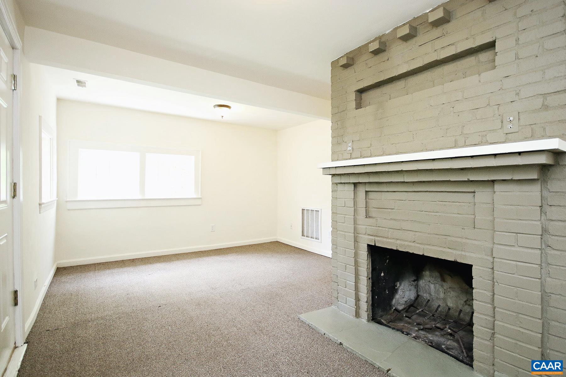 BELMONT - Residential Lease