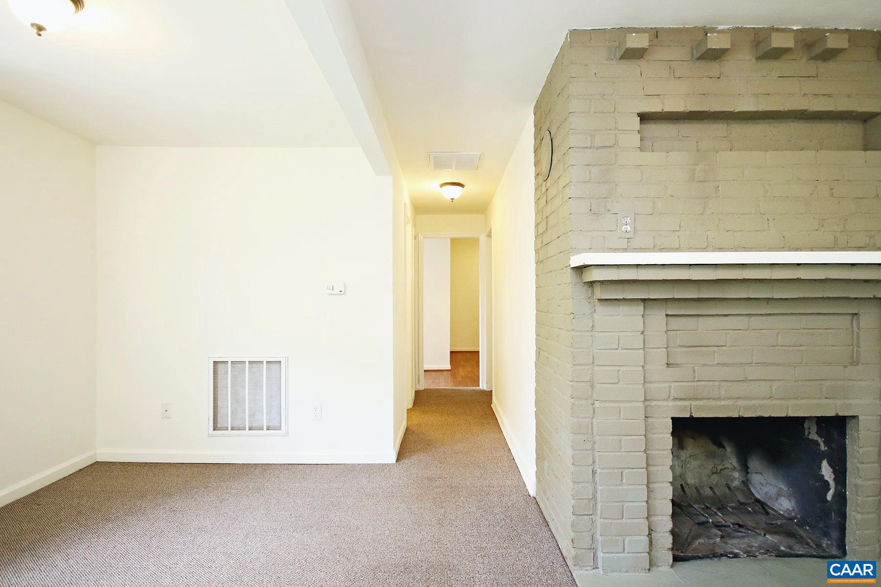 BELMONT - Residential Lease