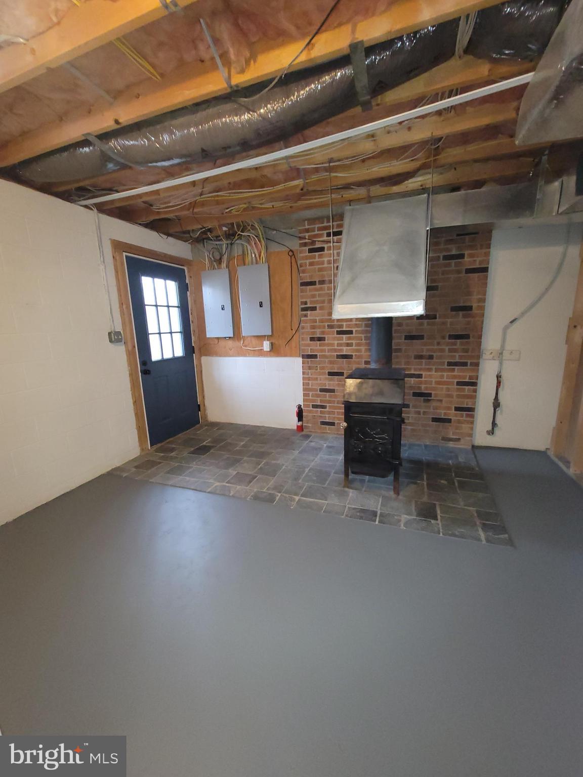 FOREST HILLS - Residential