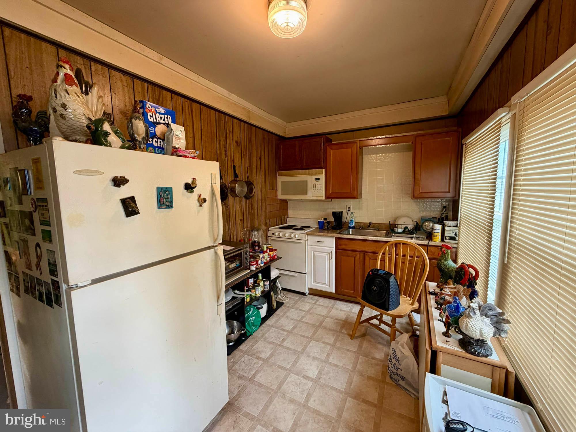 GREENLAND BEACH - Commercial Sale