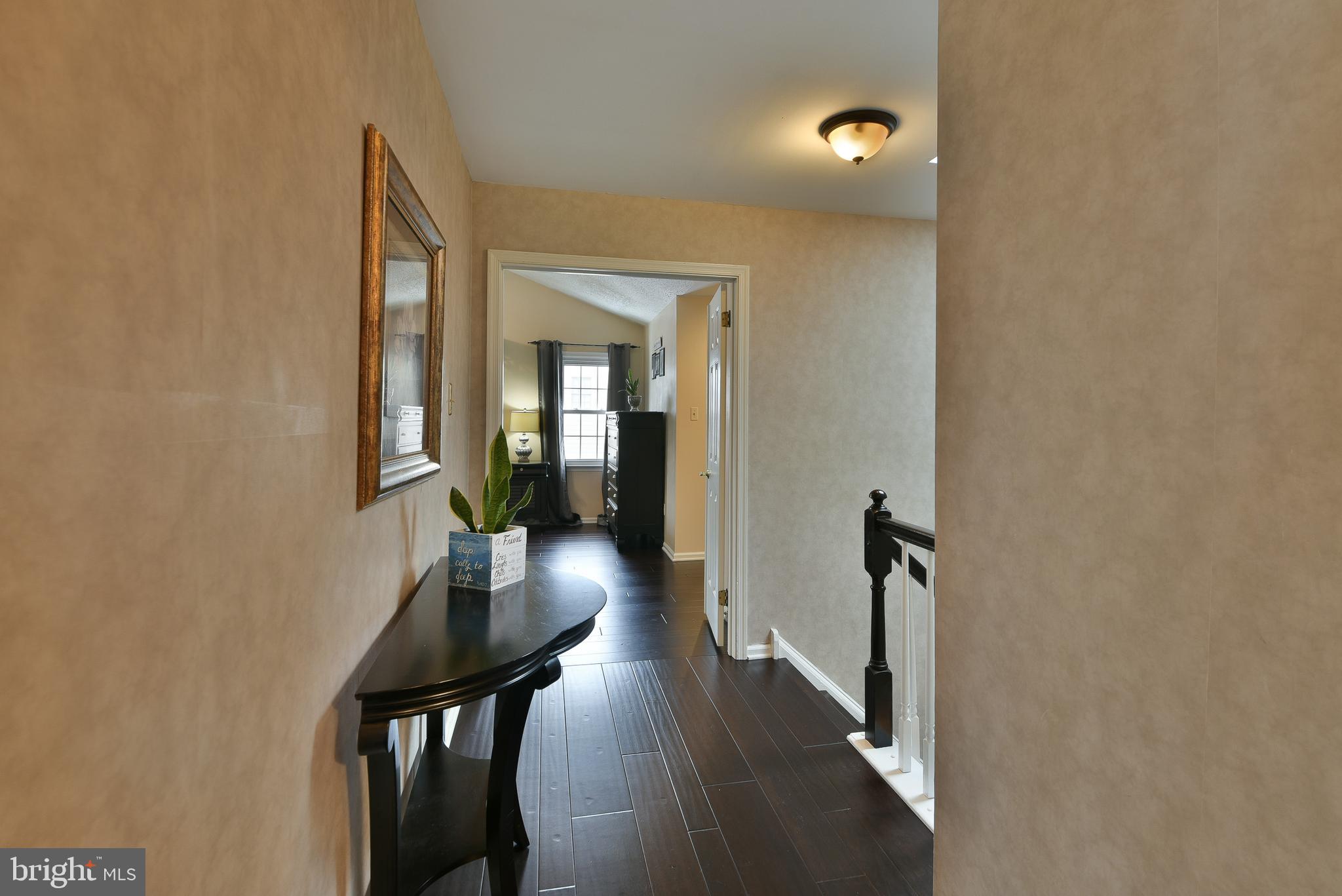 LAUREL OAKS - Residential