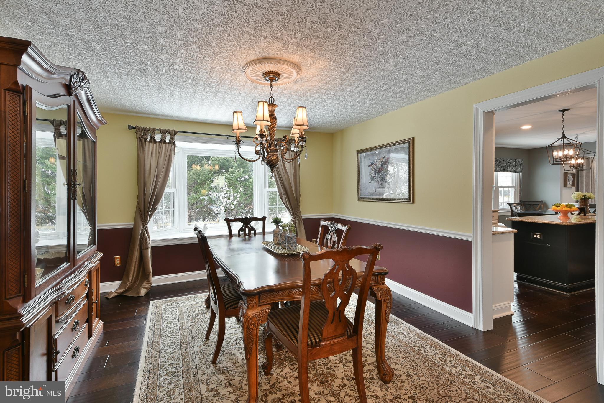 LAUREL OAKS - Residential