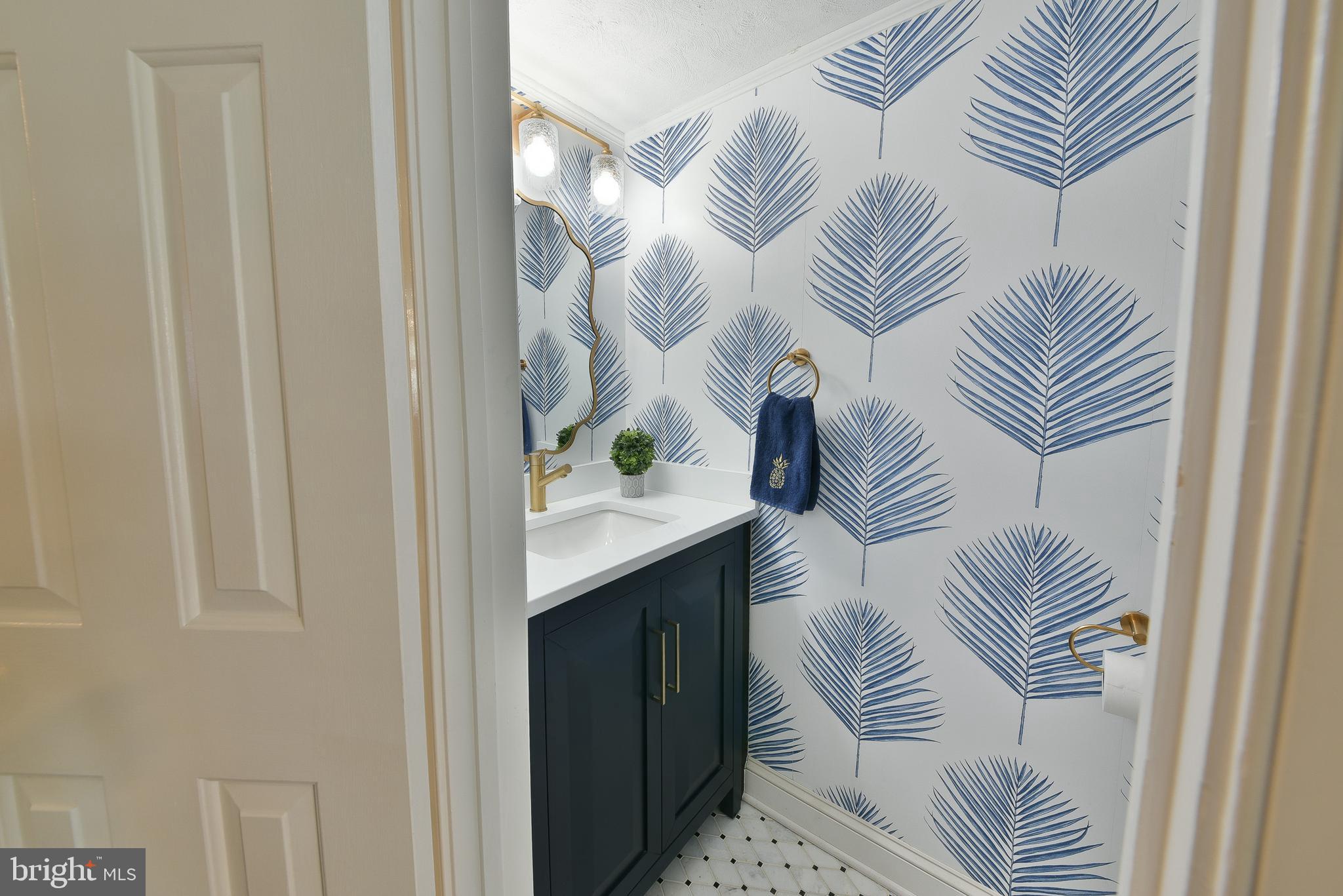 LAUREL OAKS - Residential