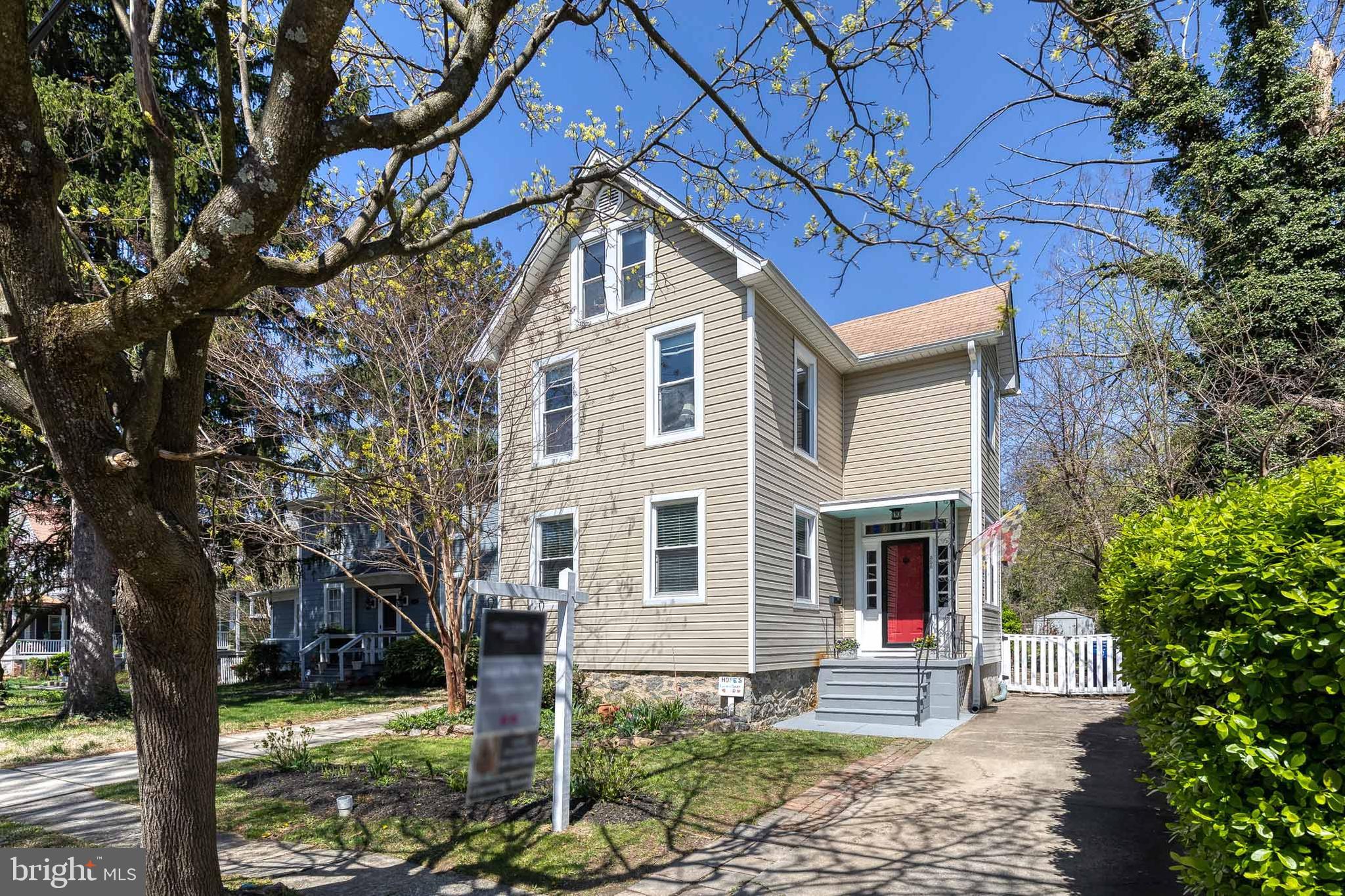 GREATER HOMELAND HISTORIC DISTRICT - Residential