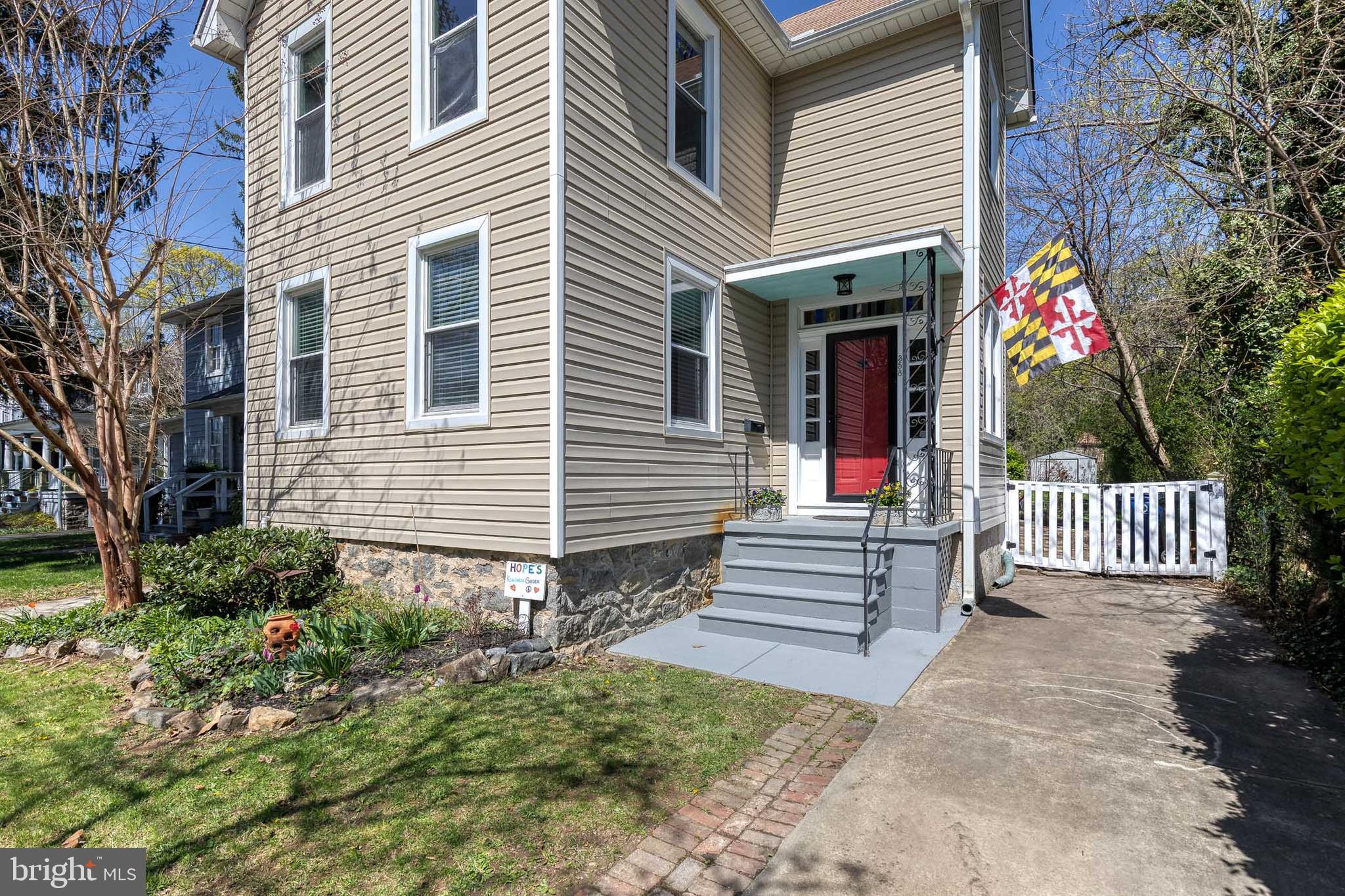 GREATER HOMELAND HISTORIC DISTRICT - Residential