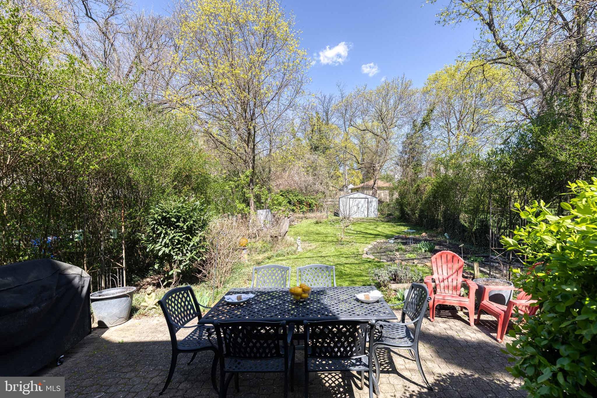 GREATER HOMELAND HISTORIC DISTRICT - Residential