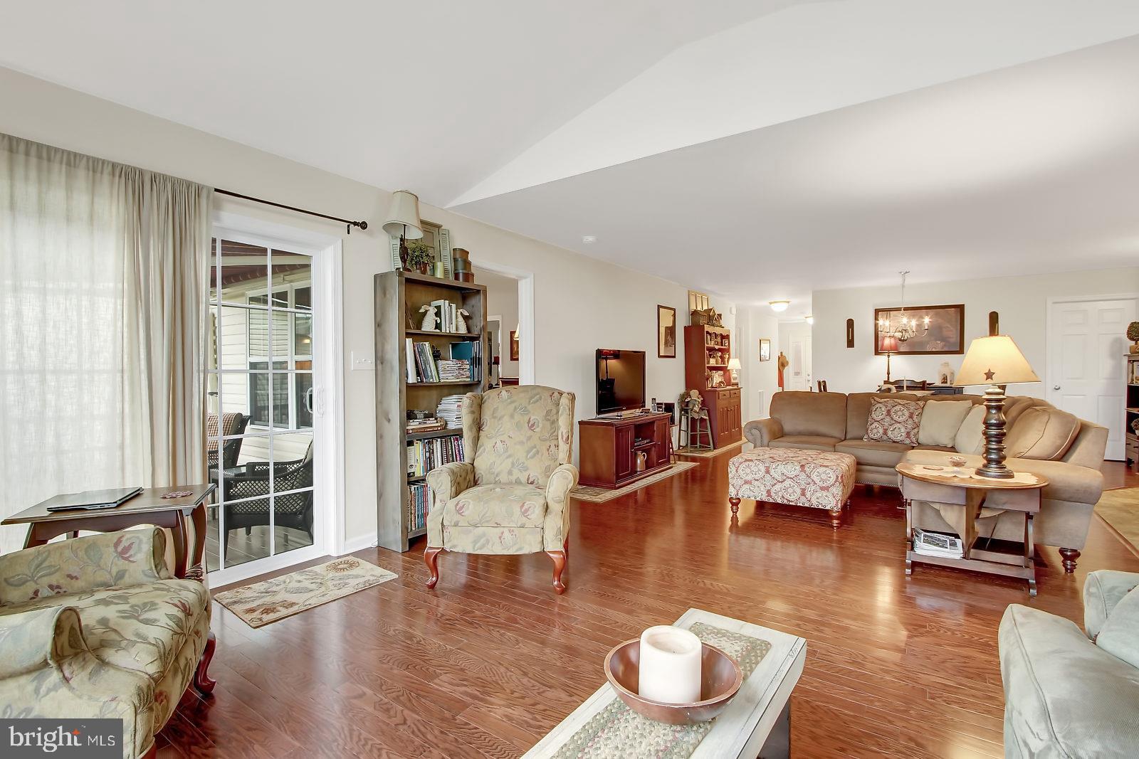 DEATRICK VILLAGE - Residential