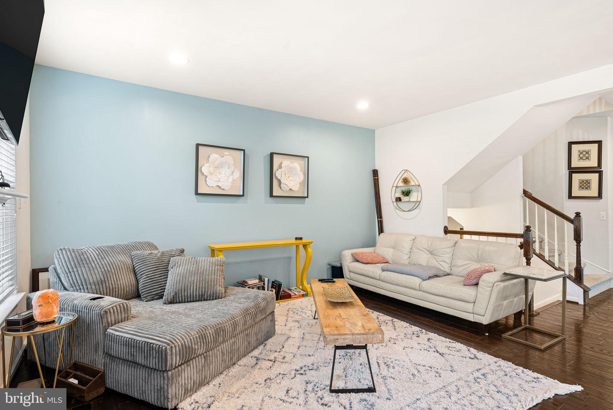 49 HAWKSWELL CIRCLE