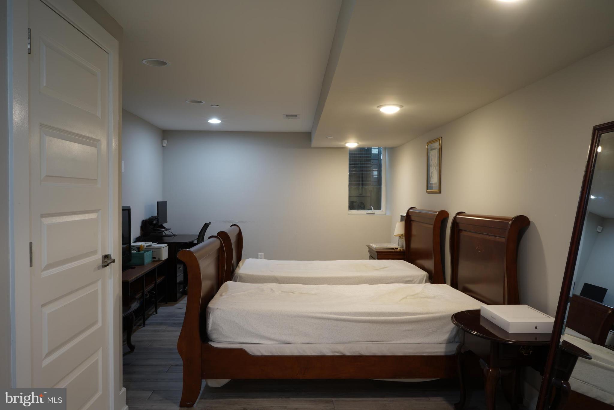 GRAYS FERRY - Residential Lease