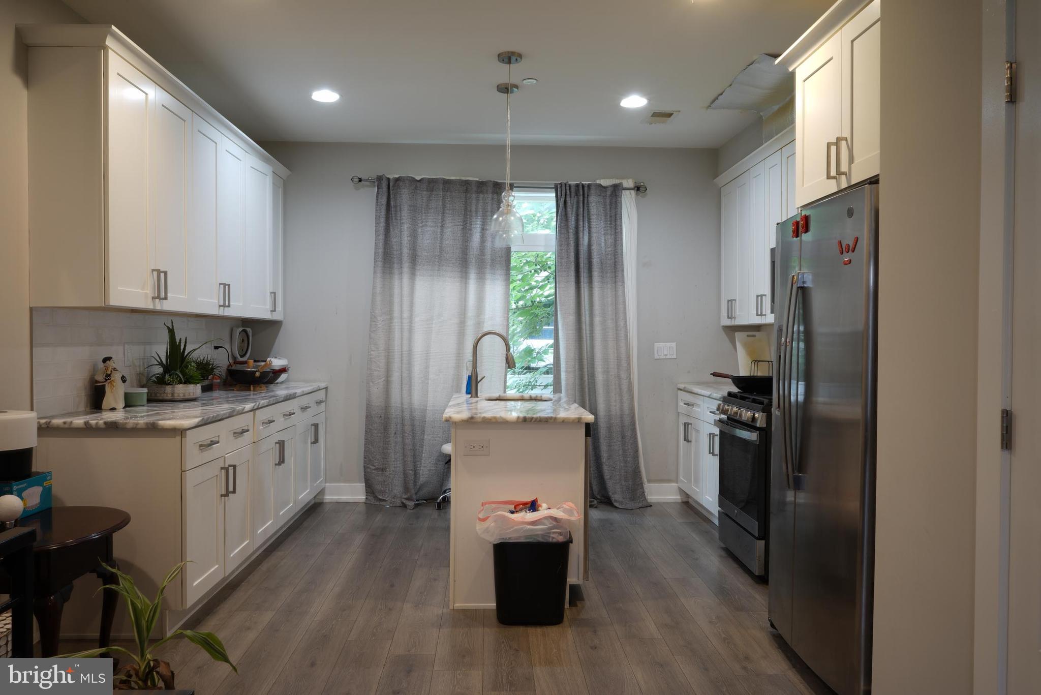 GRAYS FERRY - Residential Lease