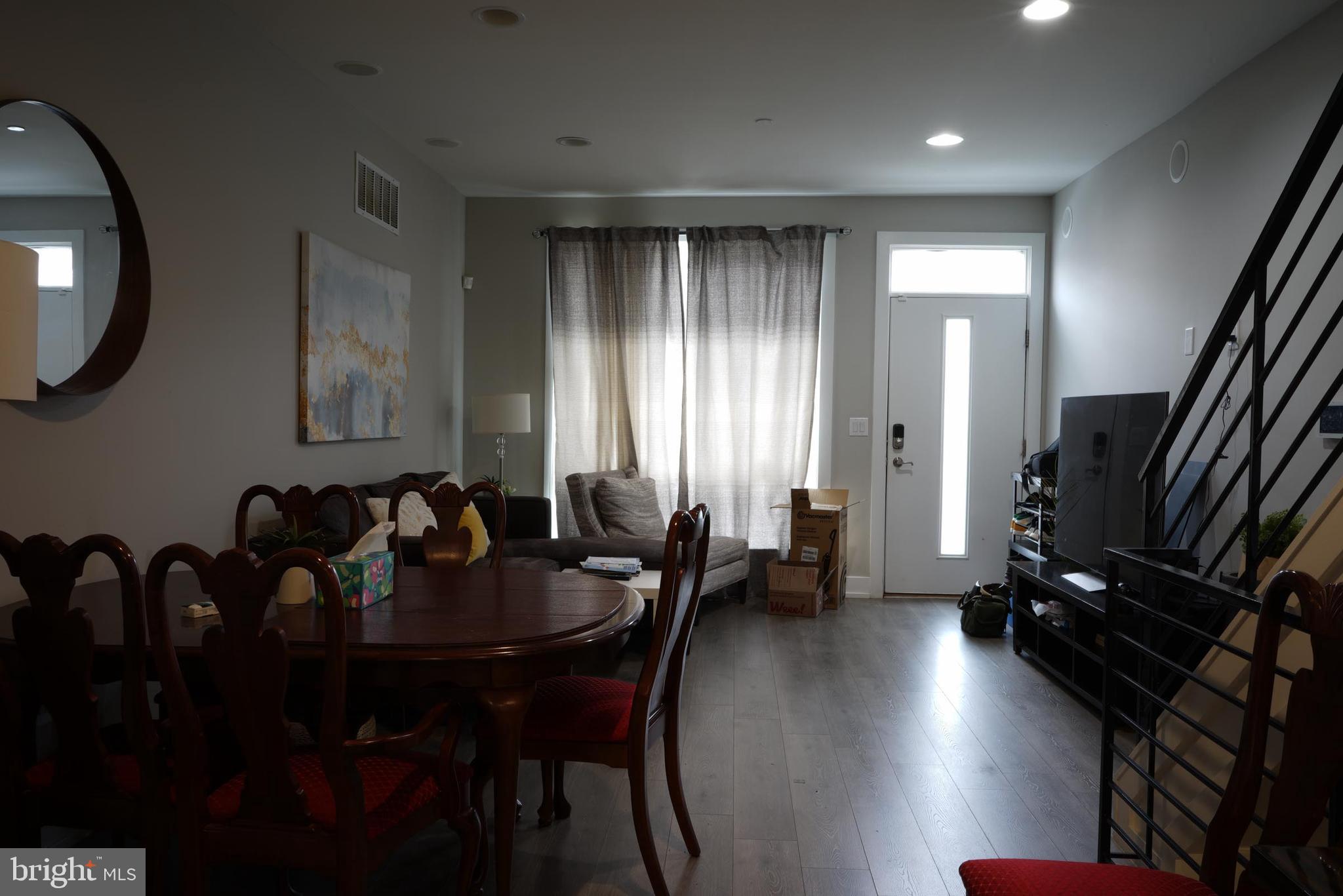 GRAYS FERRY - Residential Lease