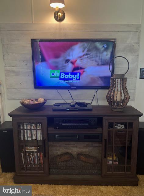 INDIAN ACRES - Residential