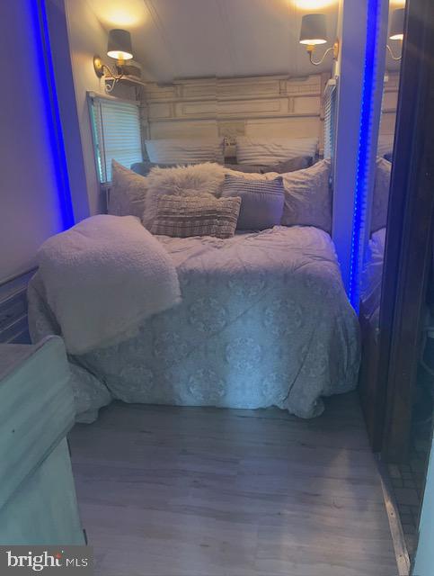 INDIAN ACRES - Residential