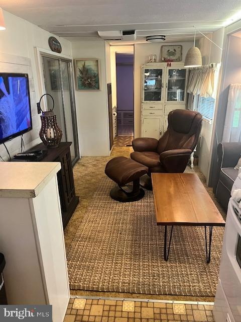 INDIAN ACRES - Residential