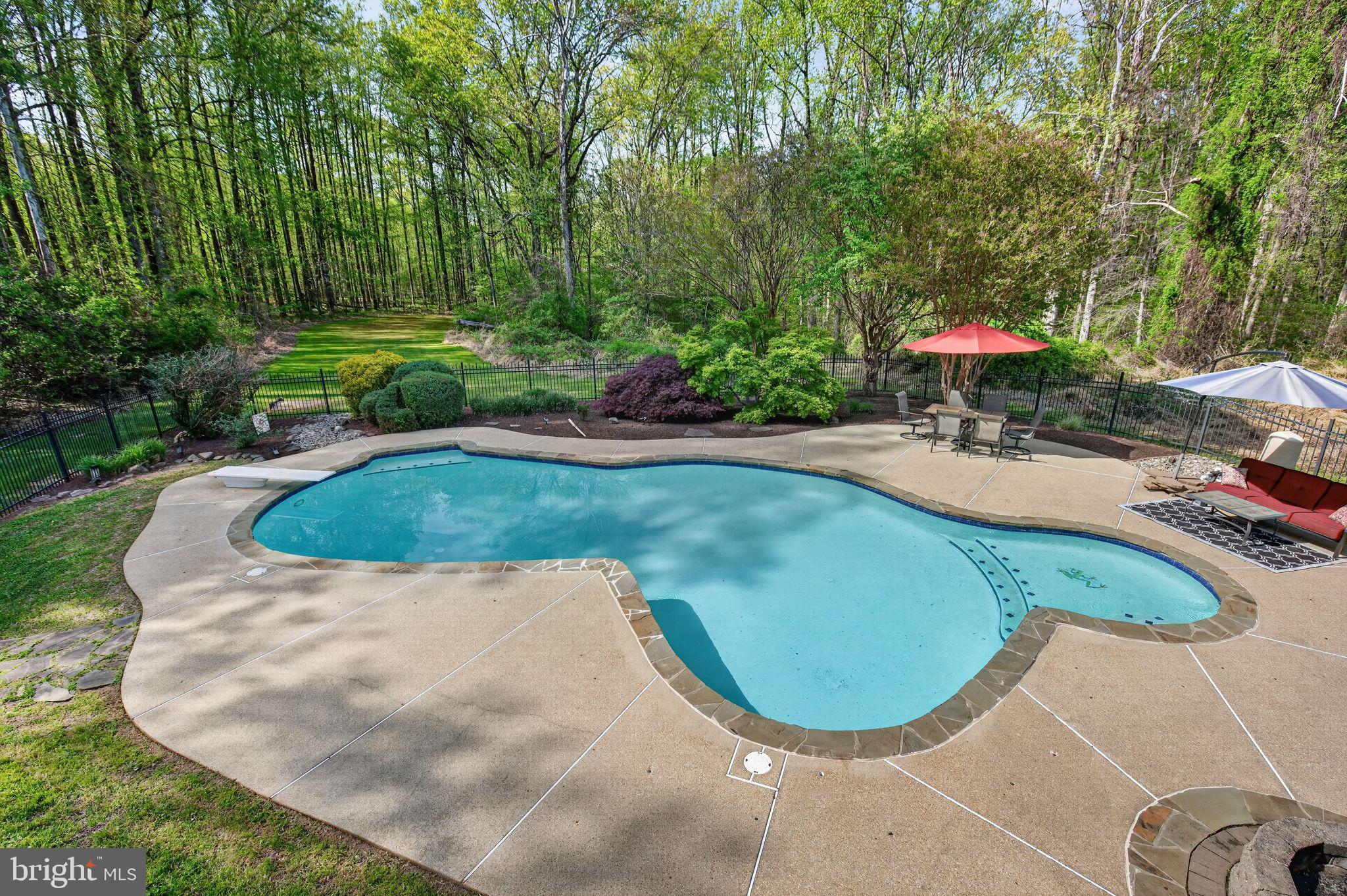 6440 CASEY WAY