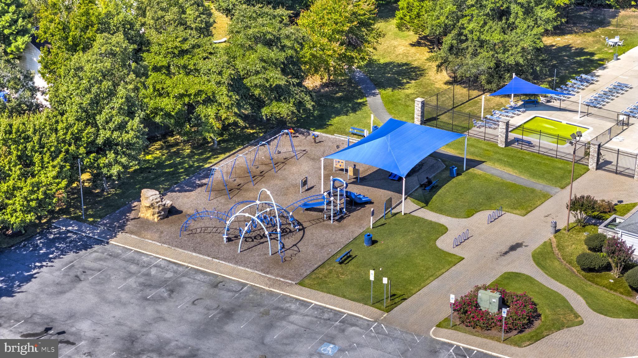 DORCHESTER - Residential