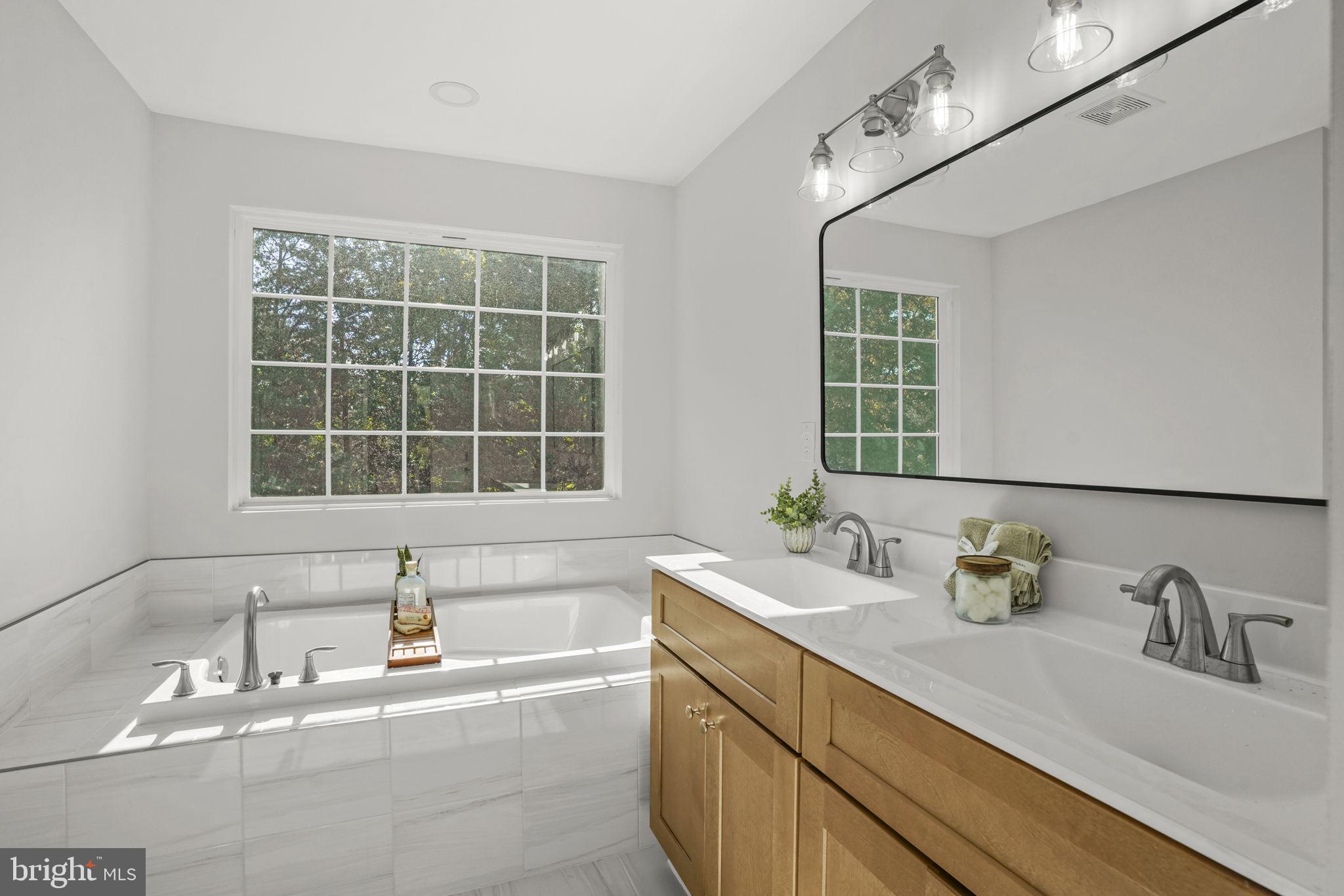 DORCHESTER - Residential