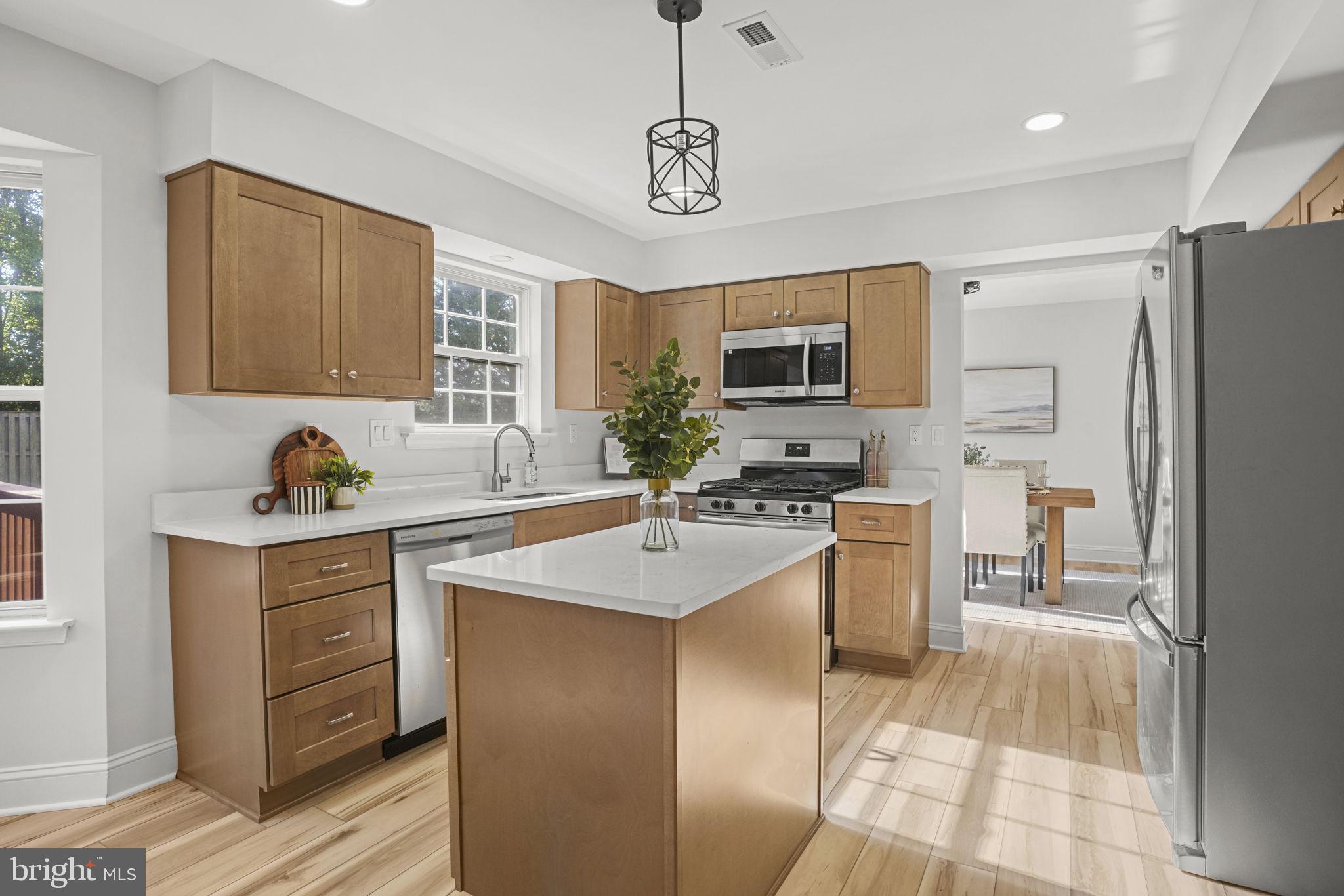 DORCHESTER - Residential